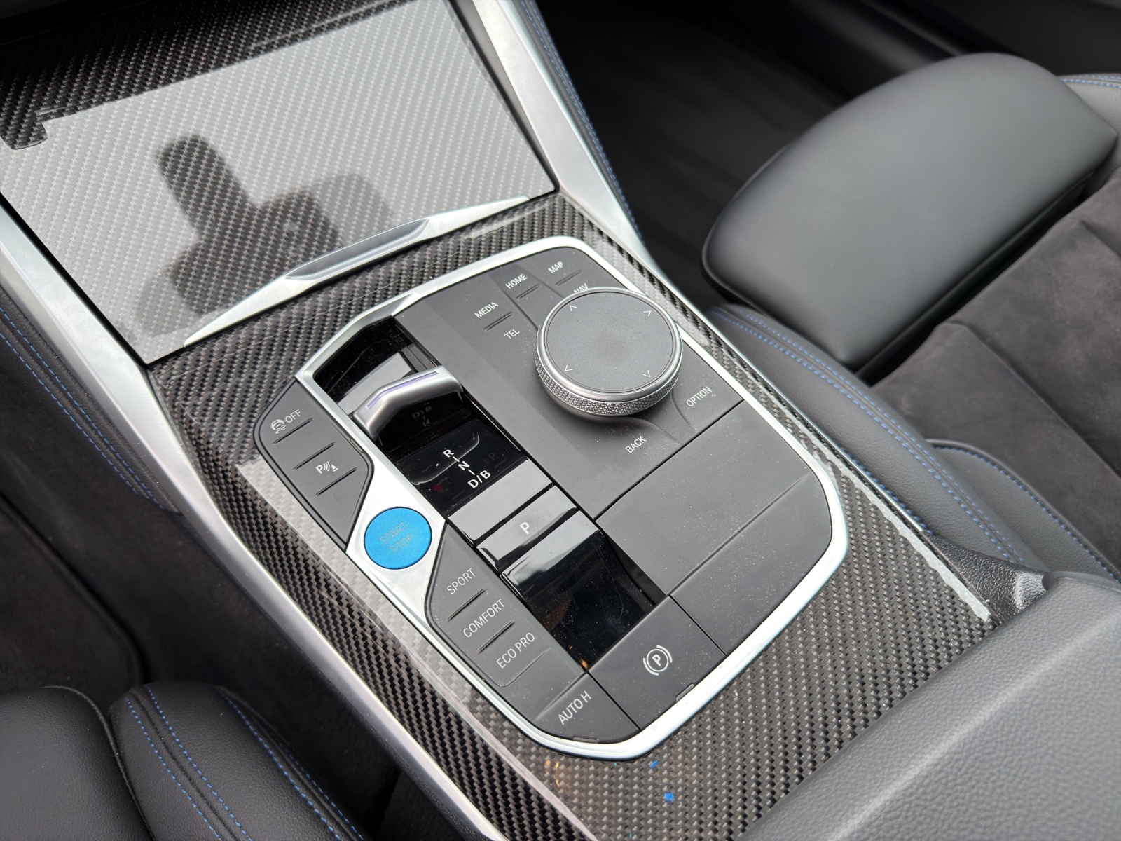 BMW i4 M50-image-13