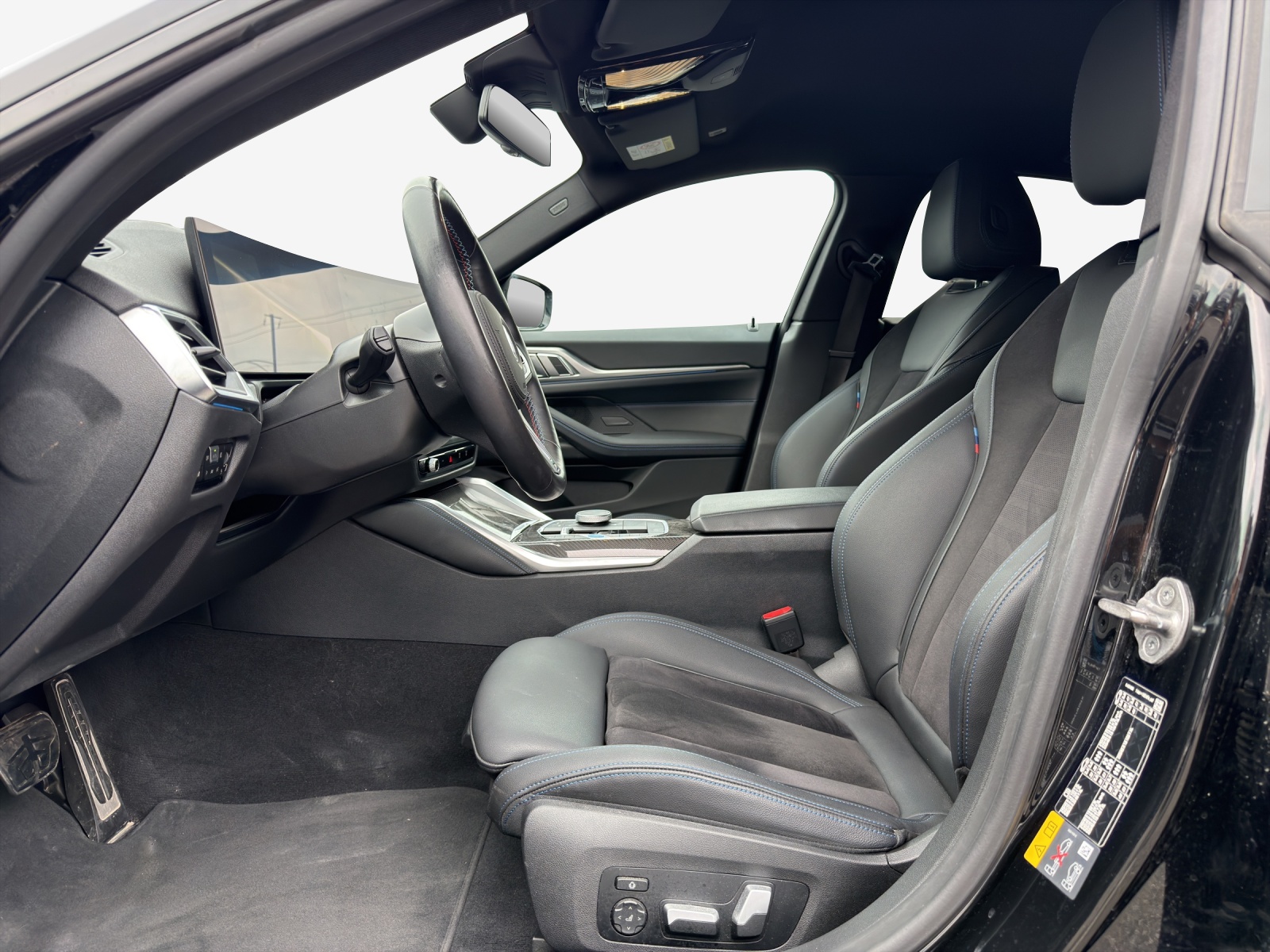 BMW i4 M50-image-7