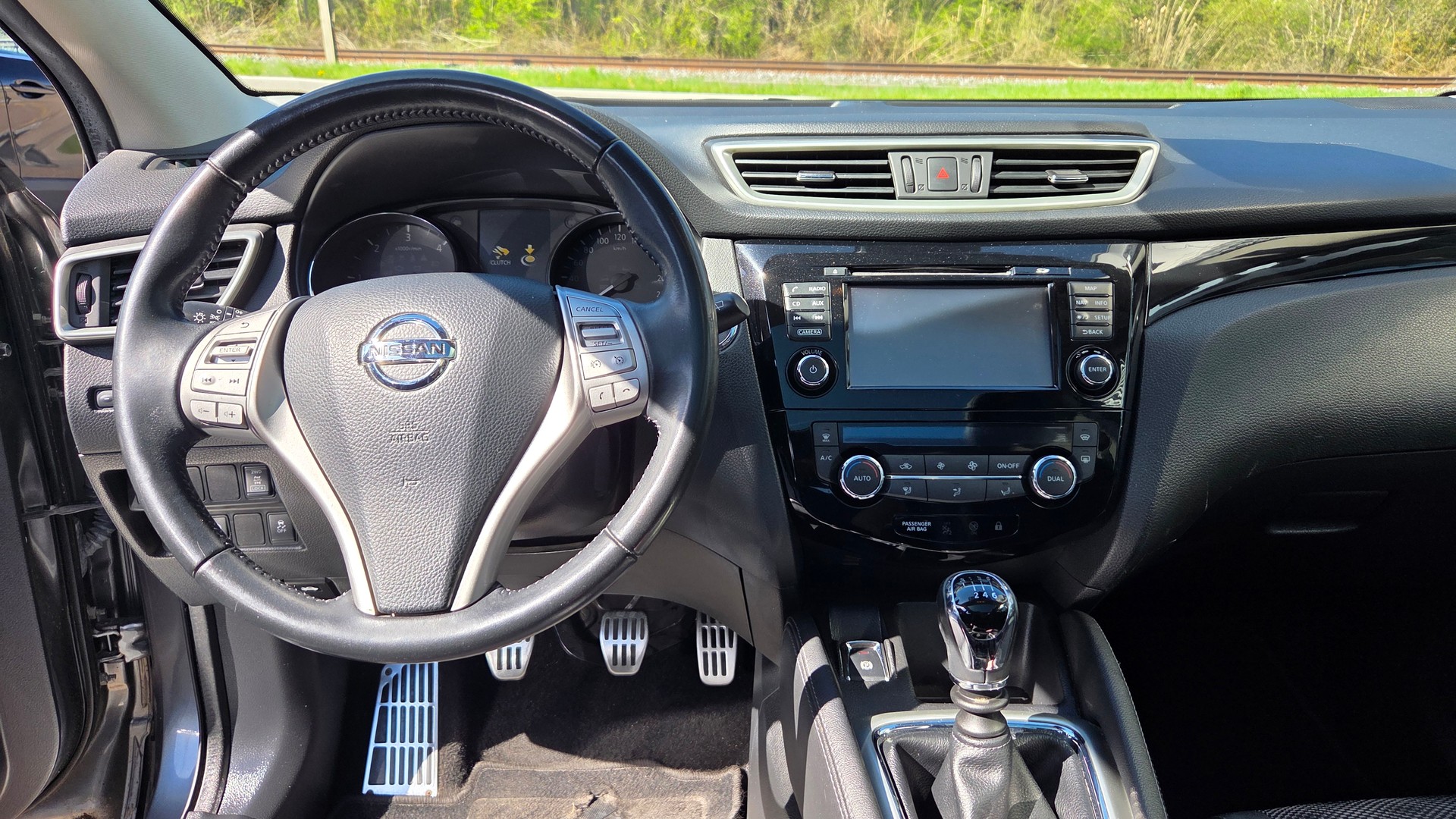 NISSAN Qashqai 1.6 dCi tekna ALL-MODE 4x4-image-13