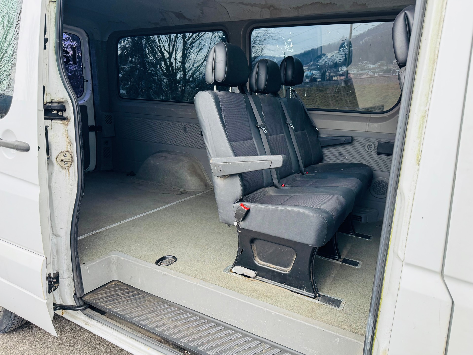 MERCEDES-BENZ Sprinter 215 CDI Kompakt-image-10