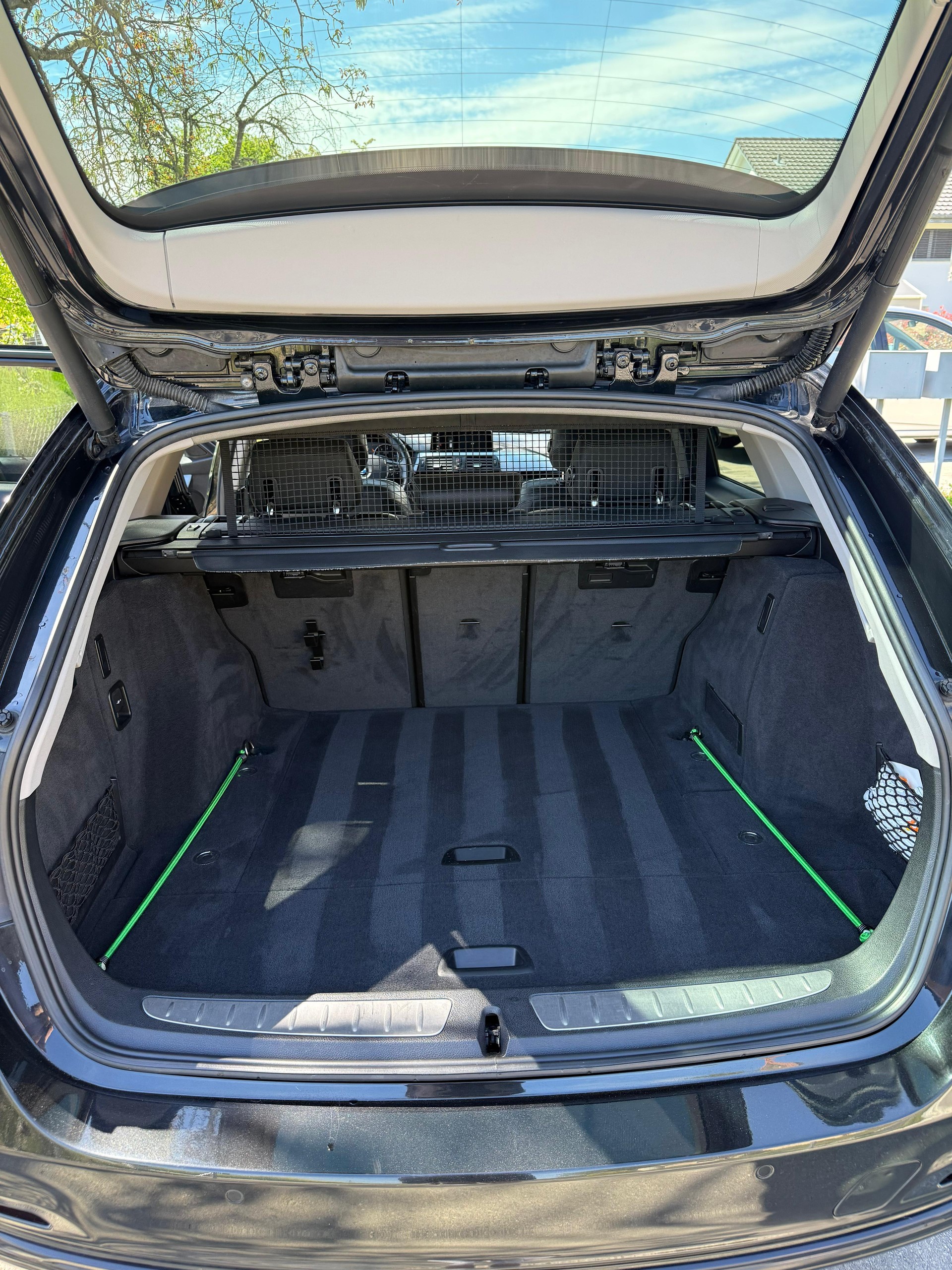 BMW 320d xDrive Touring Edition Sport Line Steptronic-image-14