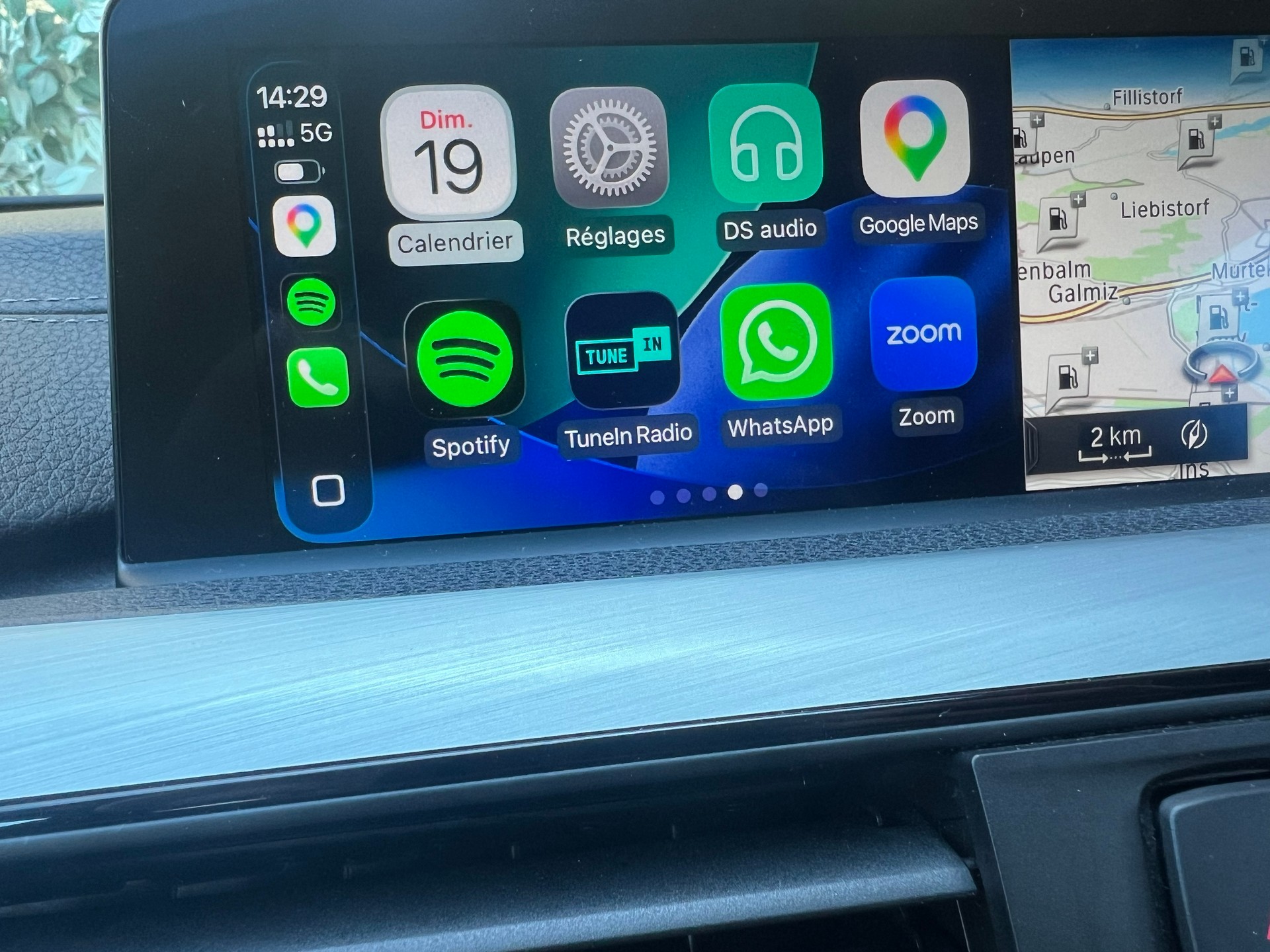 BMW 320d xDrive Touring Edition Sport Line Steptronic-image-15