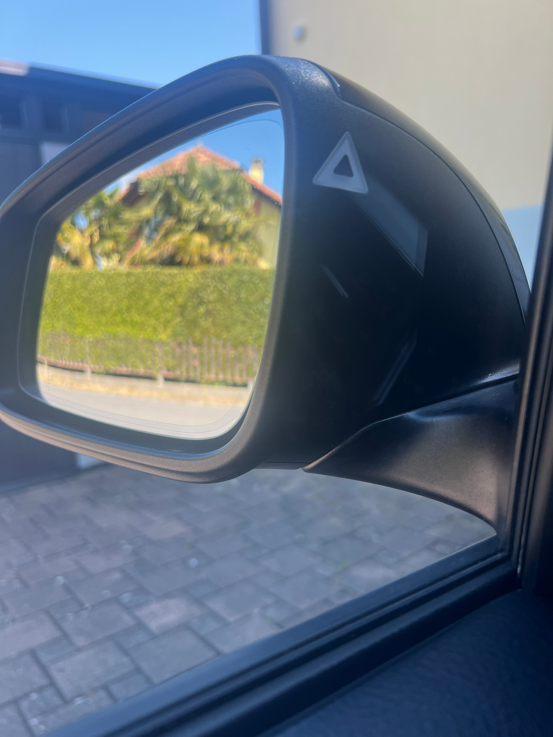 BMW 320d xDrive Touring Edition Sport Line Steptronic-image-17