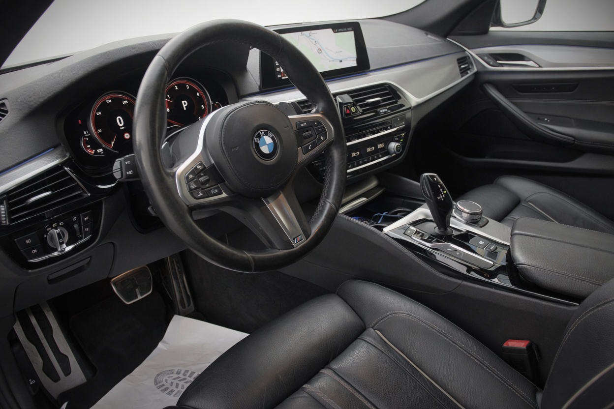 BMW 530d xDrive Steptronic M-Paket-image-8