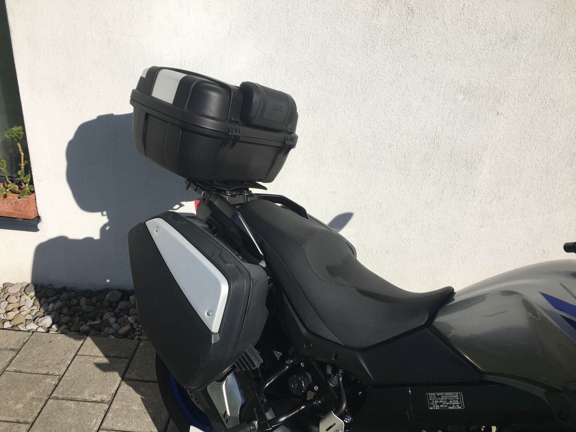 SUZUKI DL 650 UXA V-Strom XT Comfort XT-showroom-element-2