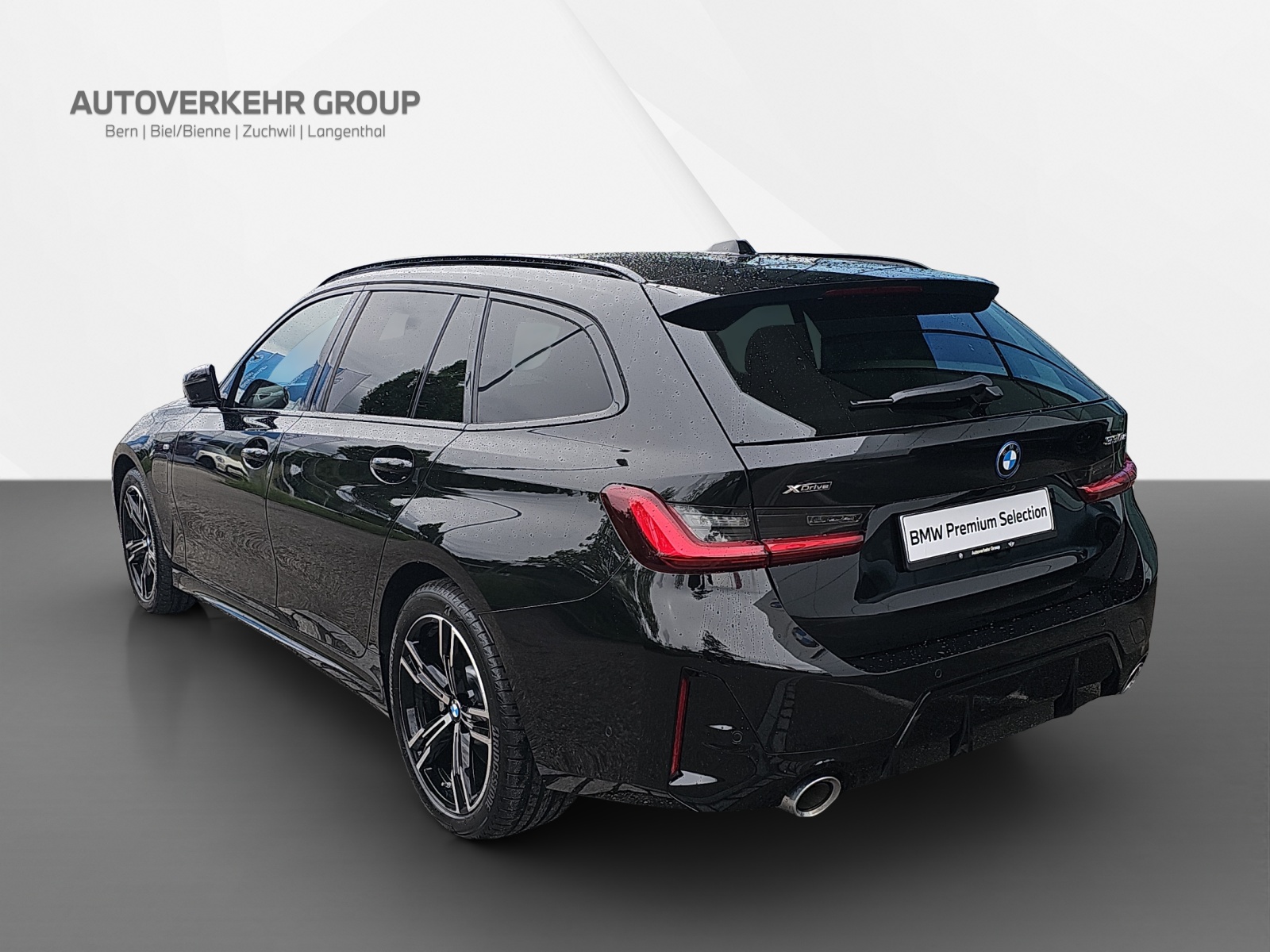 BMW 330e xDrive M Sport-showroom-element-2