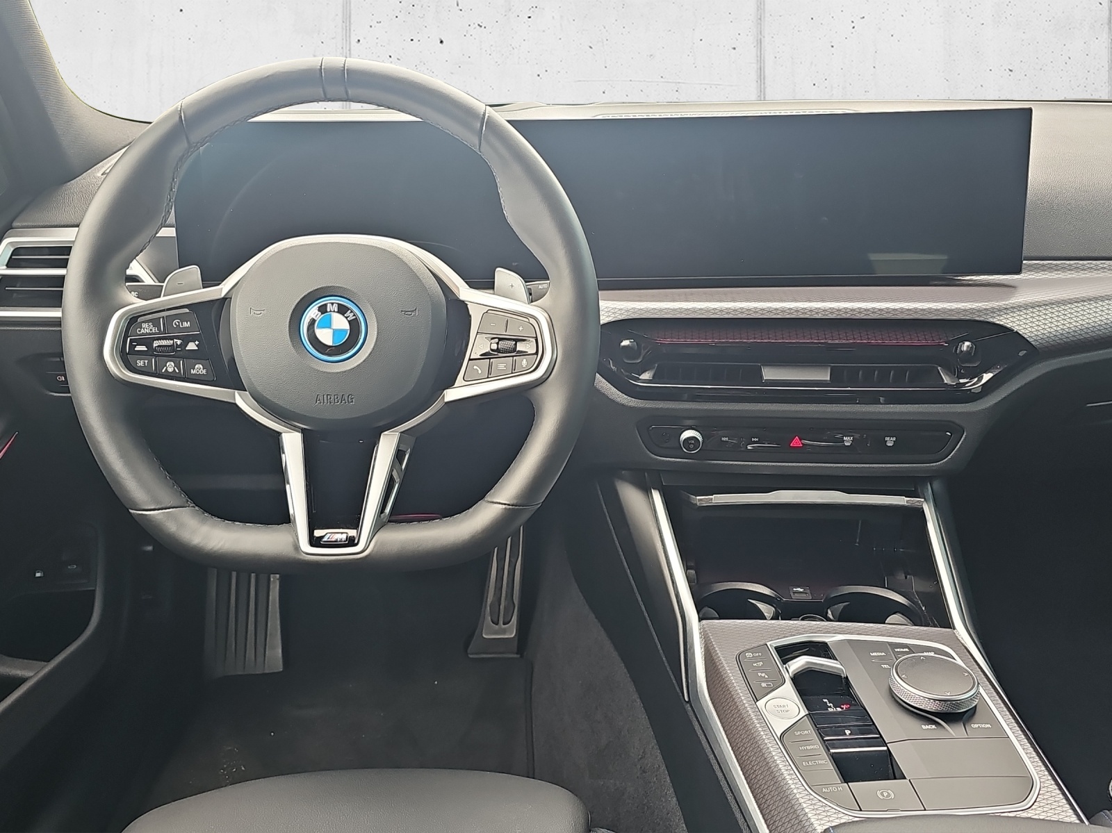 BMW 330e xDrive M Sport-image-14
