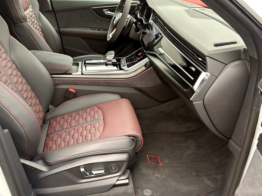 AUDI RSQ8 performance quattro*Standheizung, B&O Sound, Panodach, Nachtsichtassistent, AHK, (5-Jahre-Garantie)-image-10