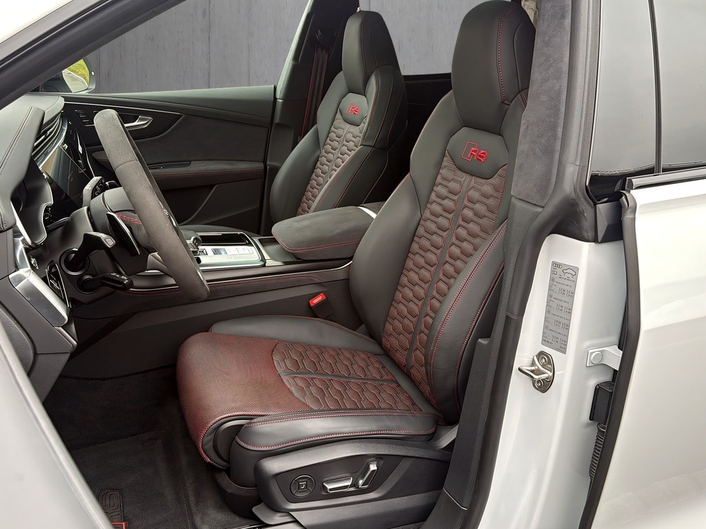 AUDI RSQ8 performance quattro*Standheizung, B&O Sound, Panodach, Nachtsichtassistent, AHK, (5-Jahre-Garantie)-image-9
