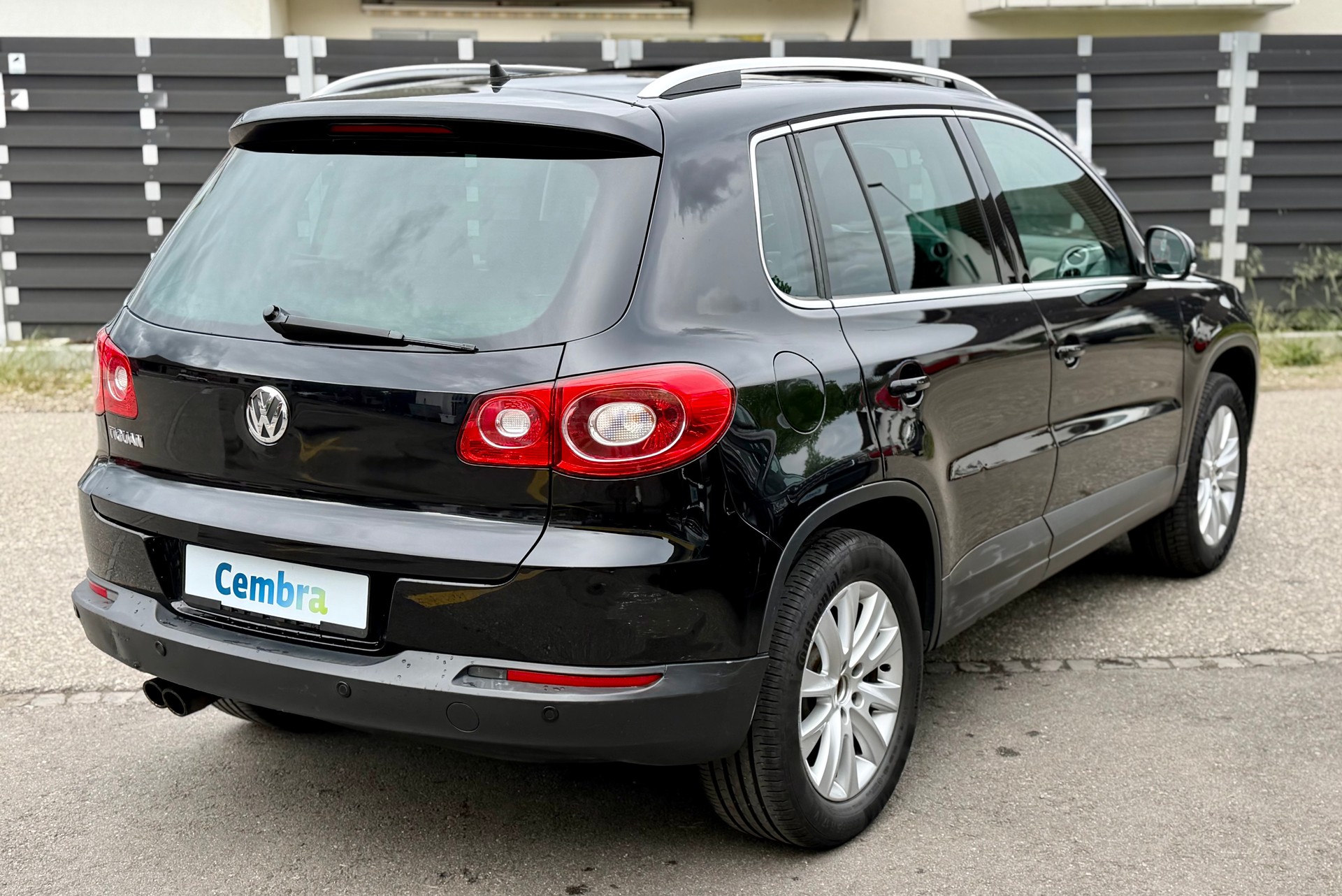 VW Tiguan 2.0 TSI Sport&Style-image-5