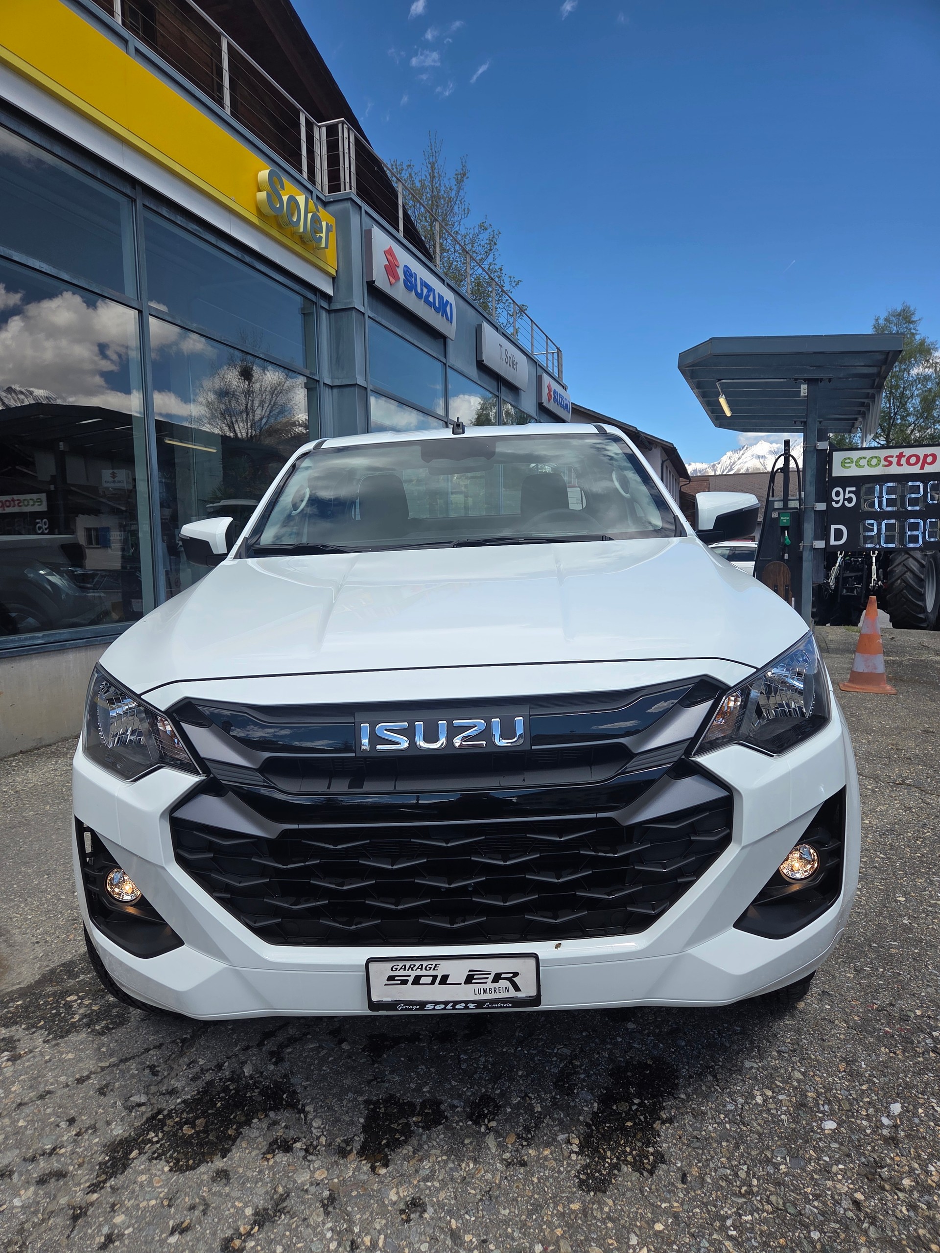 ISUZU D-MAX 1.9 CrewCab N60BB+ 4x4-image-1