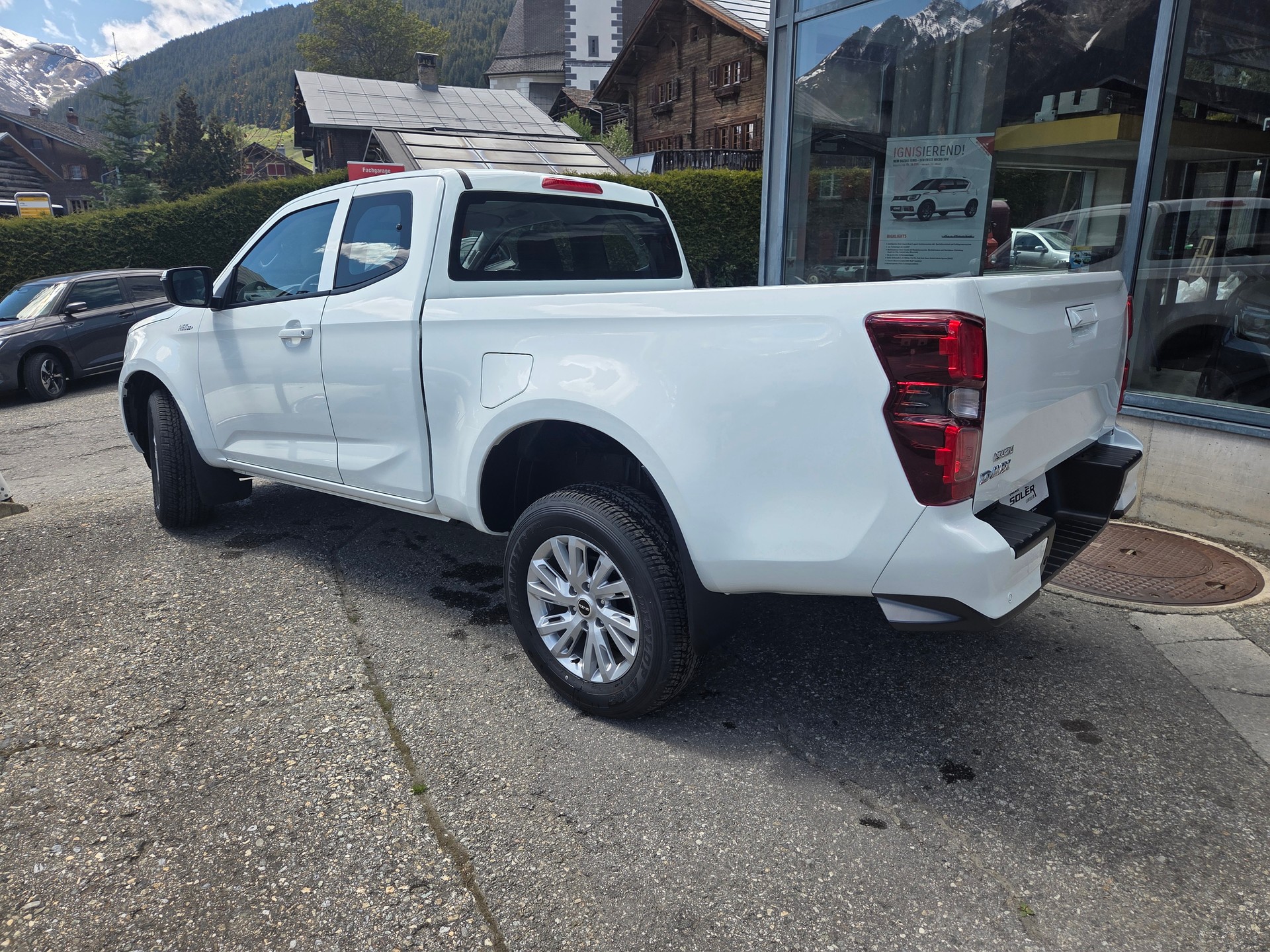 ISUZU D-MAX 1.9 CrewCab N60BB+ 4x4-image-3