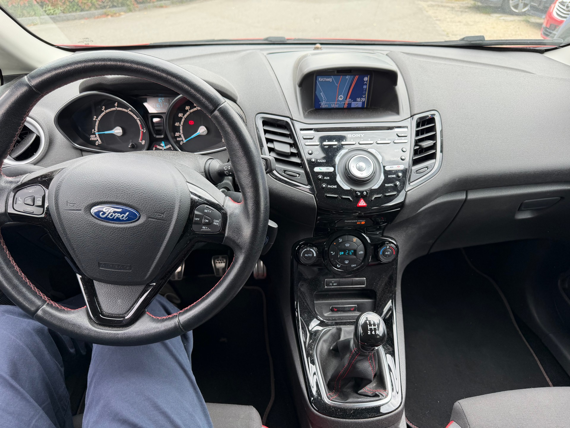 FORD Fiesta 1.0 SCTi Sport Red -ab Mfk-image-7
