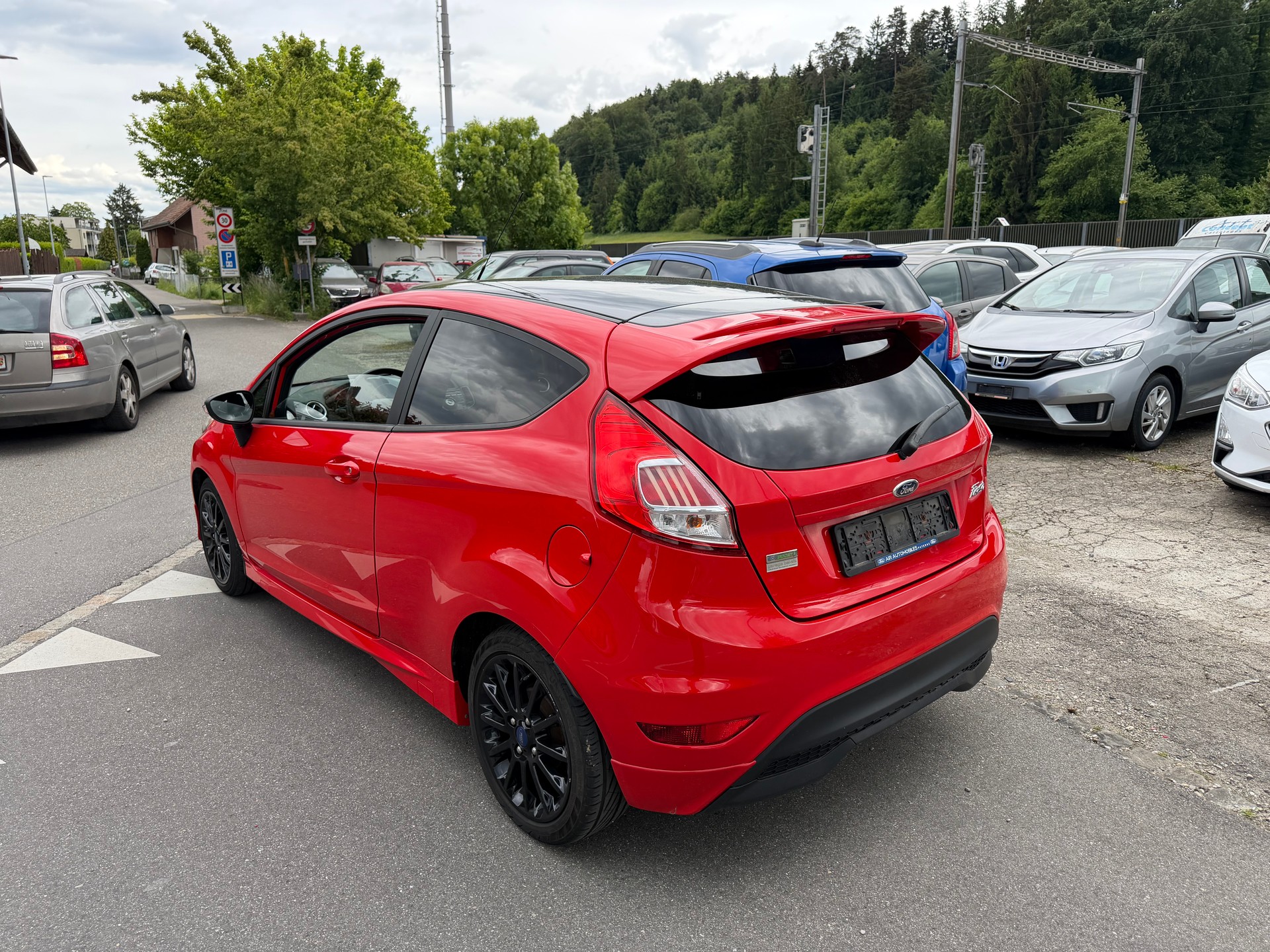 FORD Fiesta 1.0 SCTi Sport Red -ab Mfk-showroom-element-3