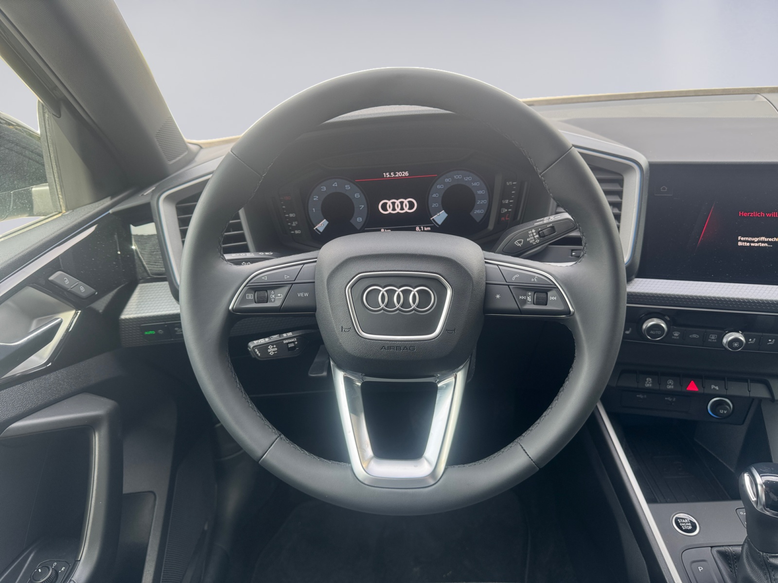 AUDI A1 allstreet 30 TFSI Attraction S-tronic-image-11