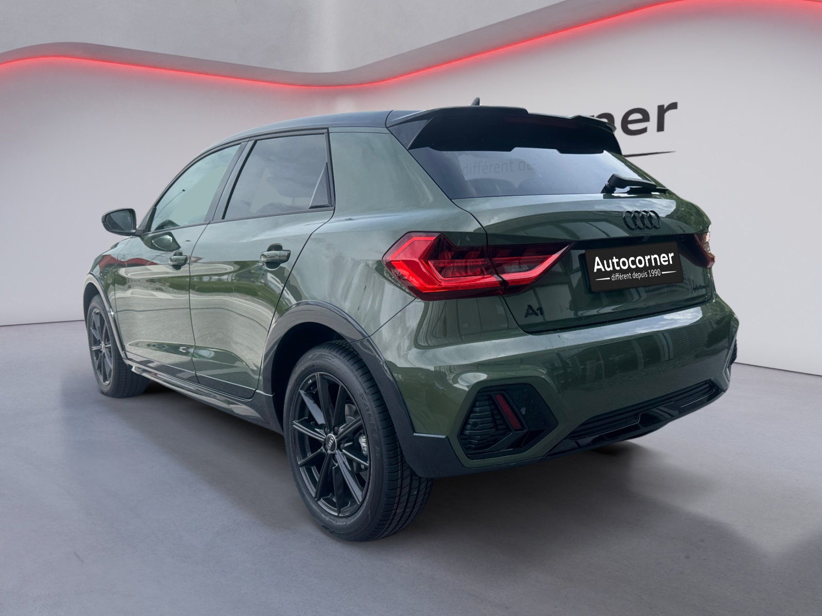 AUDI A1 allstreet 30 TFSI Attraction S-tronic-image-2