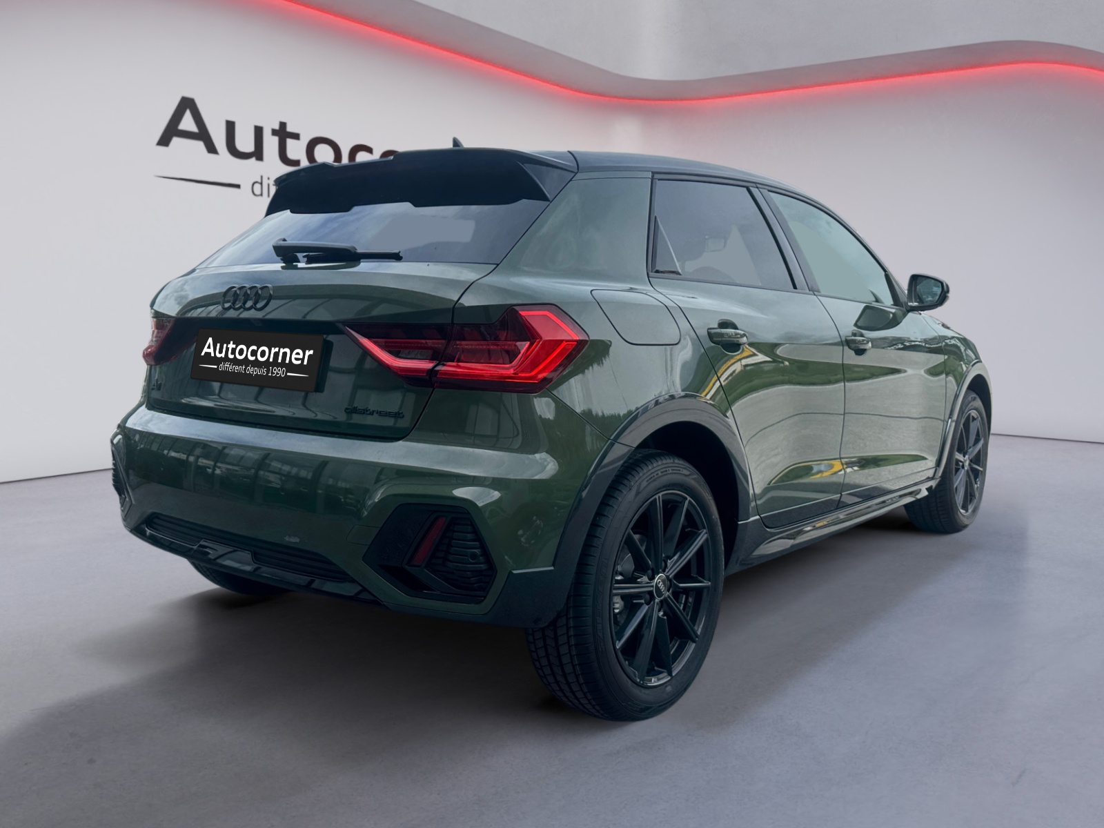 AUDI A1 allstreet 30 TFSI Attraction S-tronic-image-4