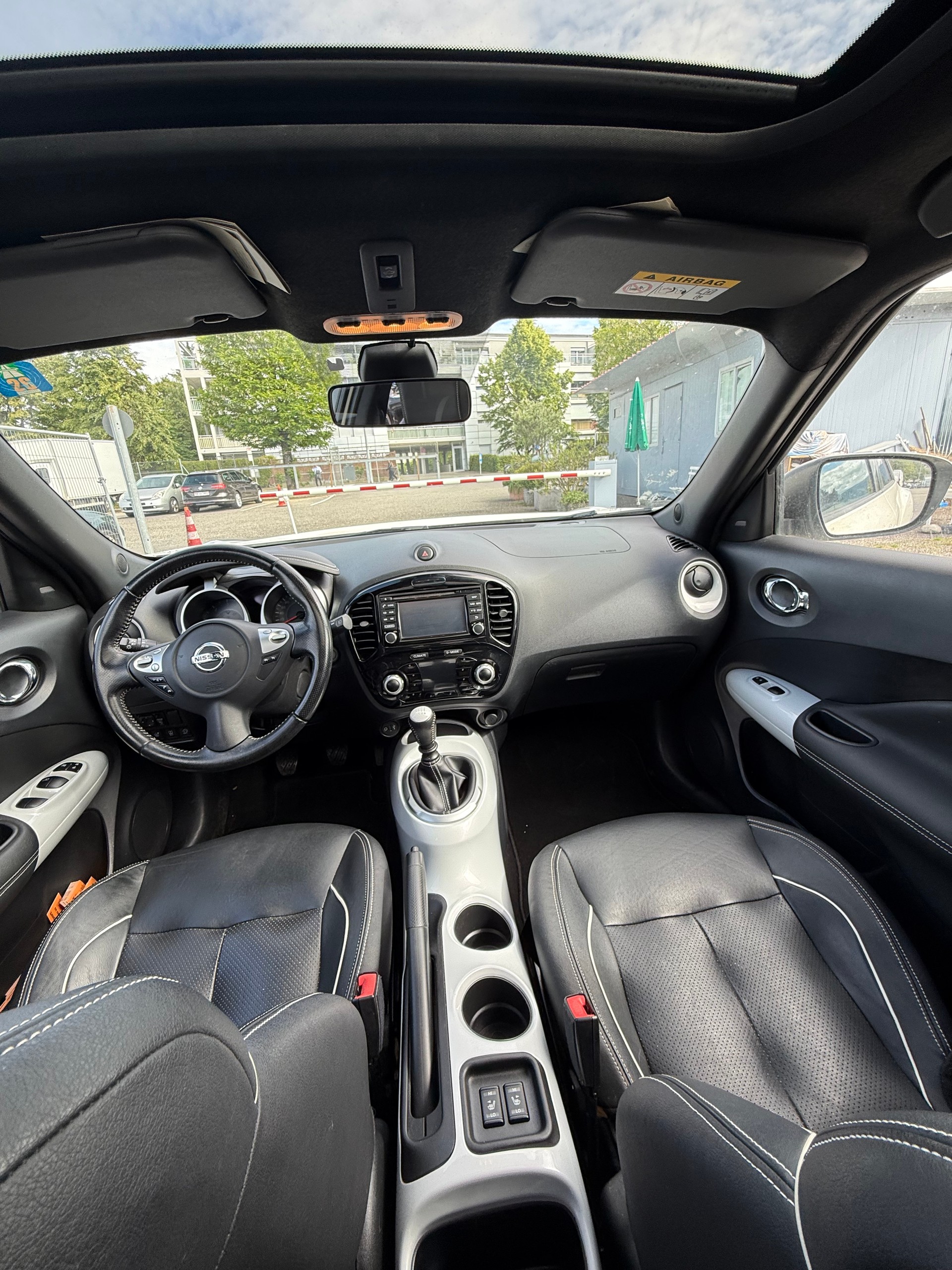 NISSAN Juke 1.6 DIG-T tekna-image-10