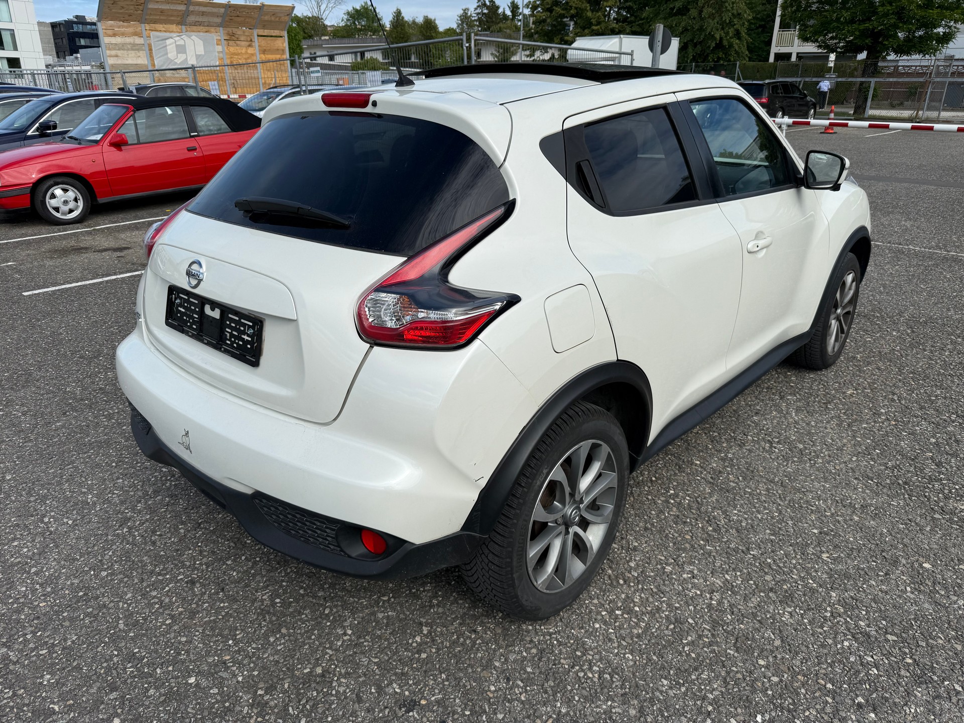 NISSAN Juke 1.6 DIG-T tekna-image-2