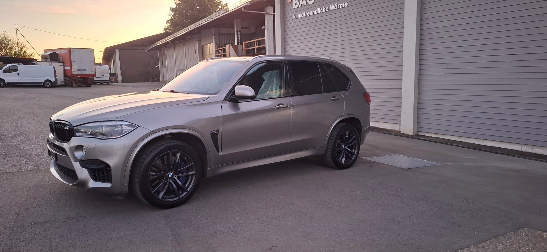 BMW X5M Steptronic-image-2