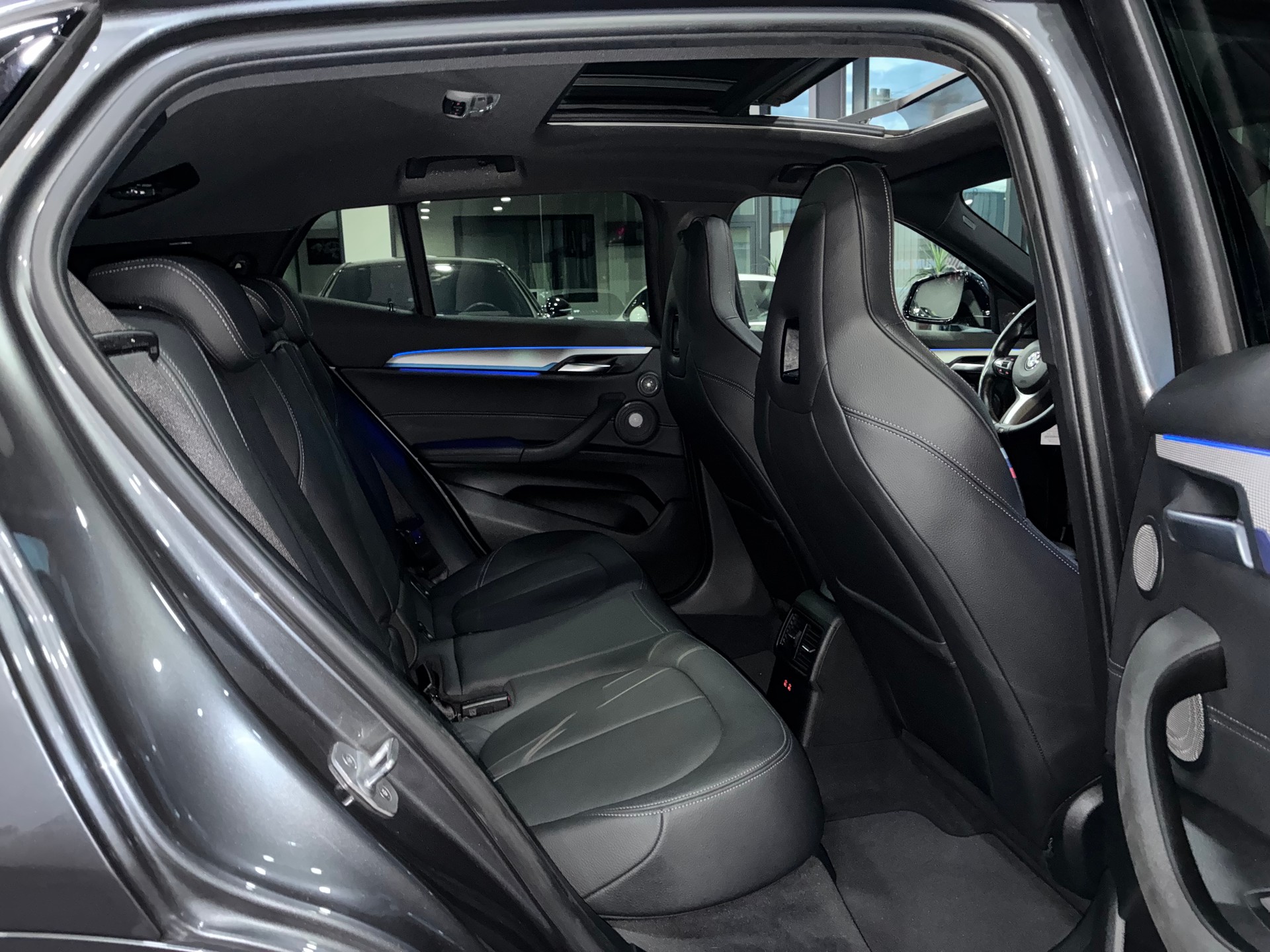 BMW X2 M35i Steptronic-image-12