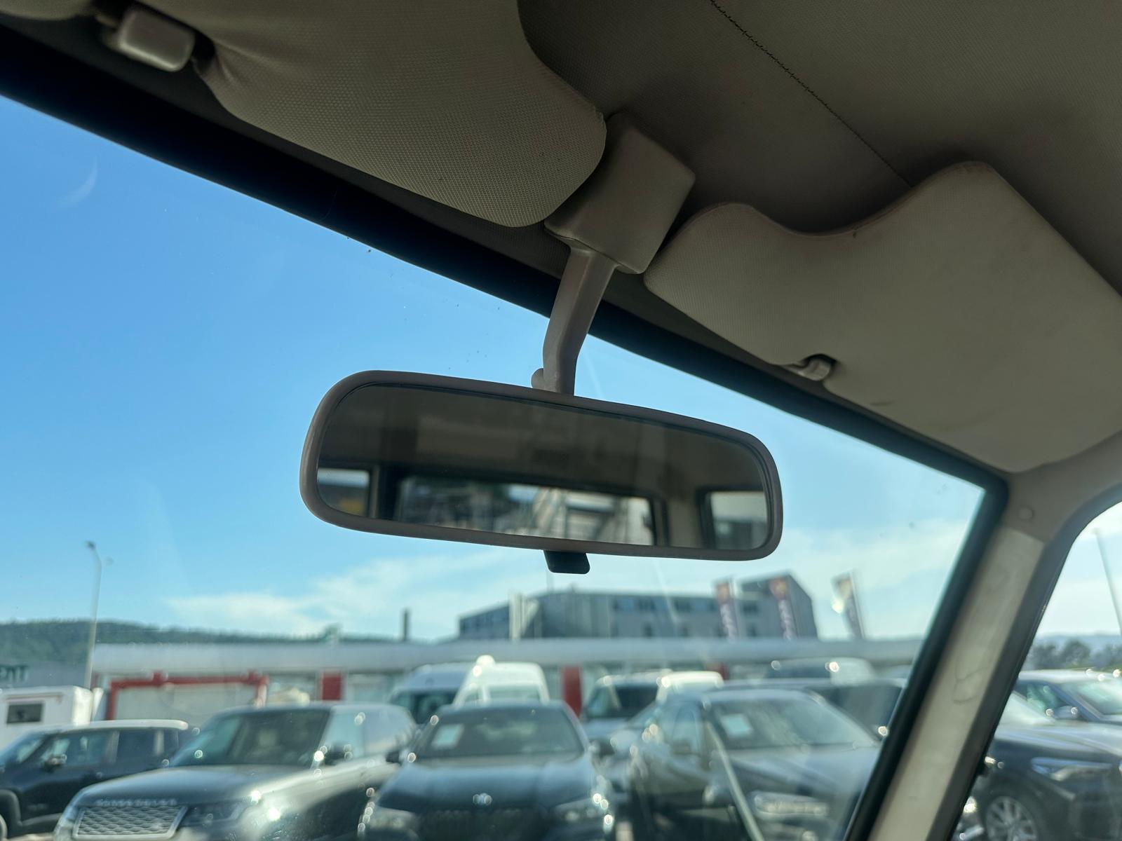 TOYOTA Land Cruiser 400 HdT 4.2 D HZJ-image-33