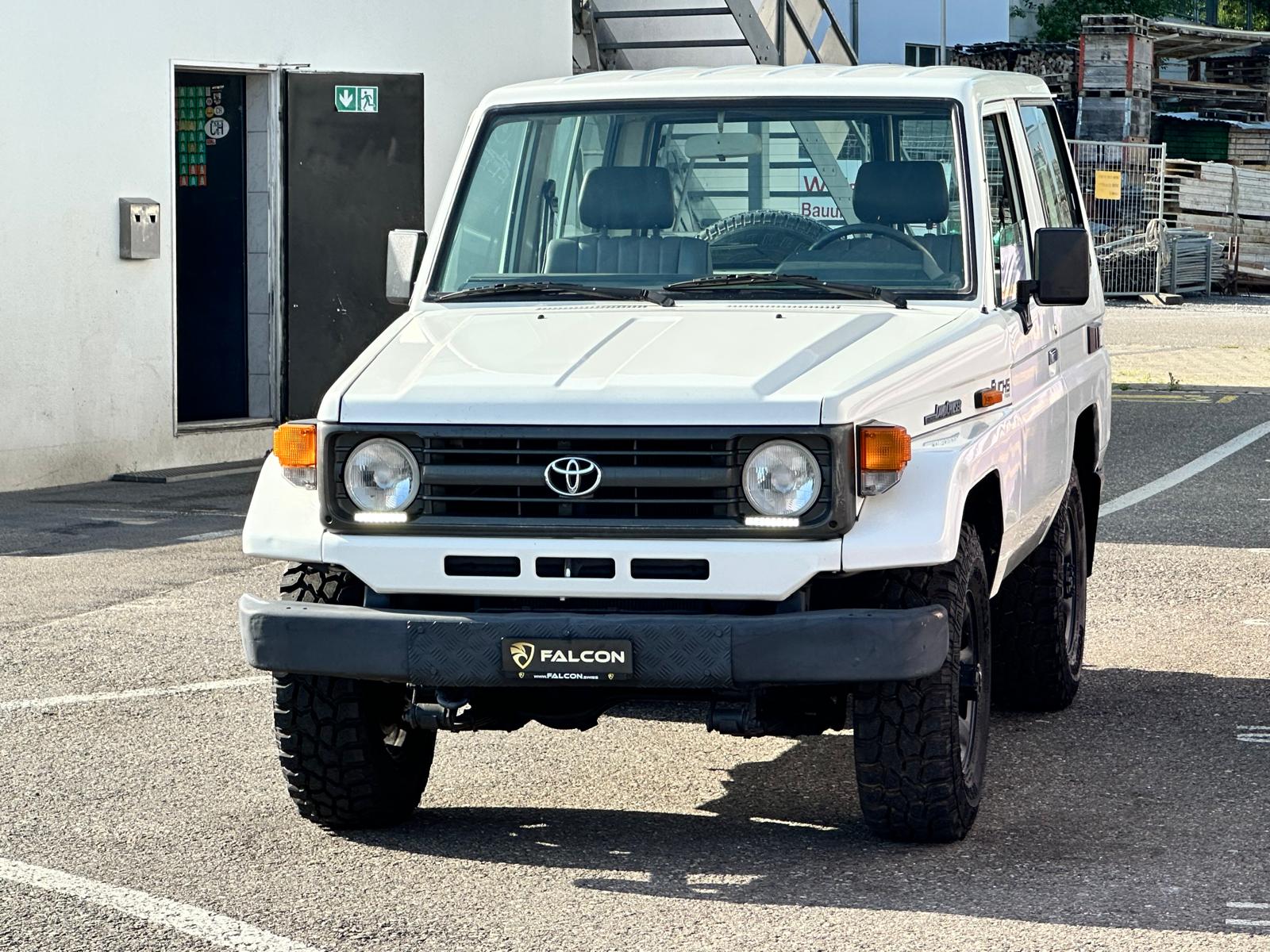 TOYOTA Land Cruiser 400 HdT 4.2 D HZJ-image-54
