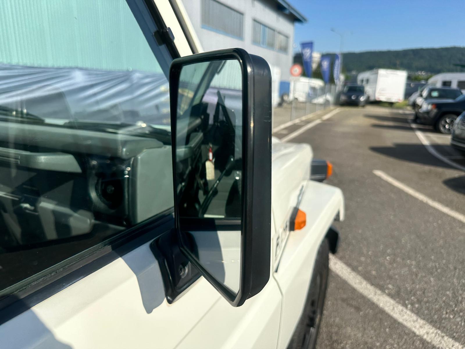 TOYOTA Land Cruiser 400 HdT 4.2 D HZJ-image-55