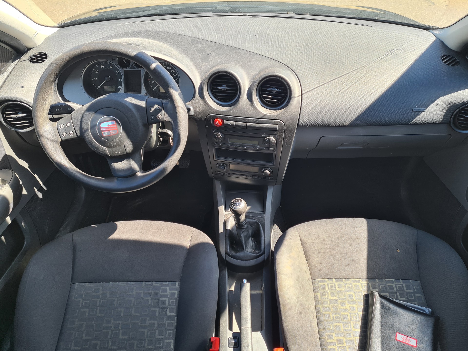 SEAT Ibiza 1.6 16V Shake-image-9