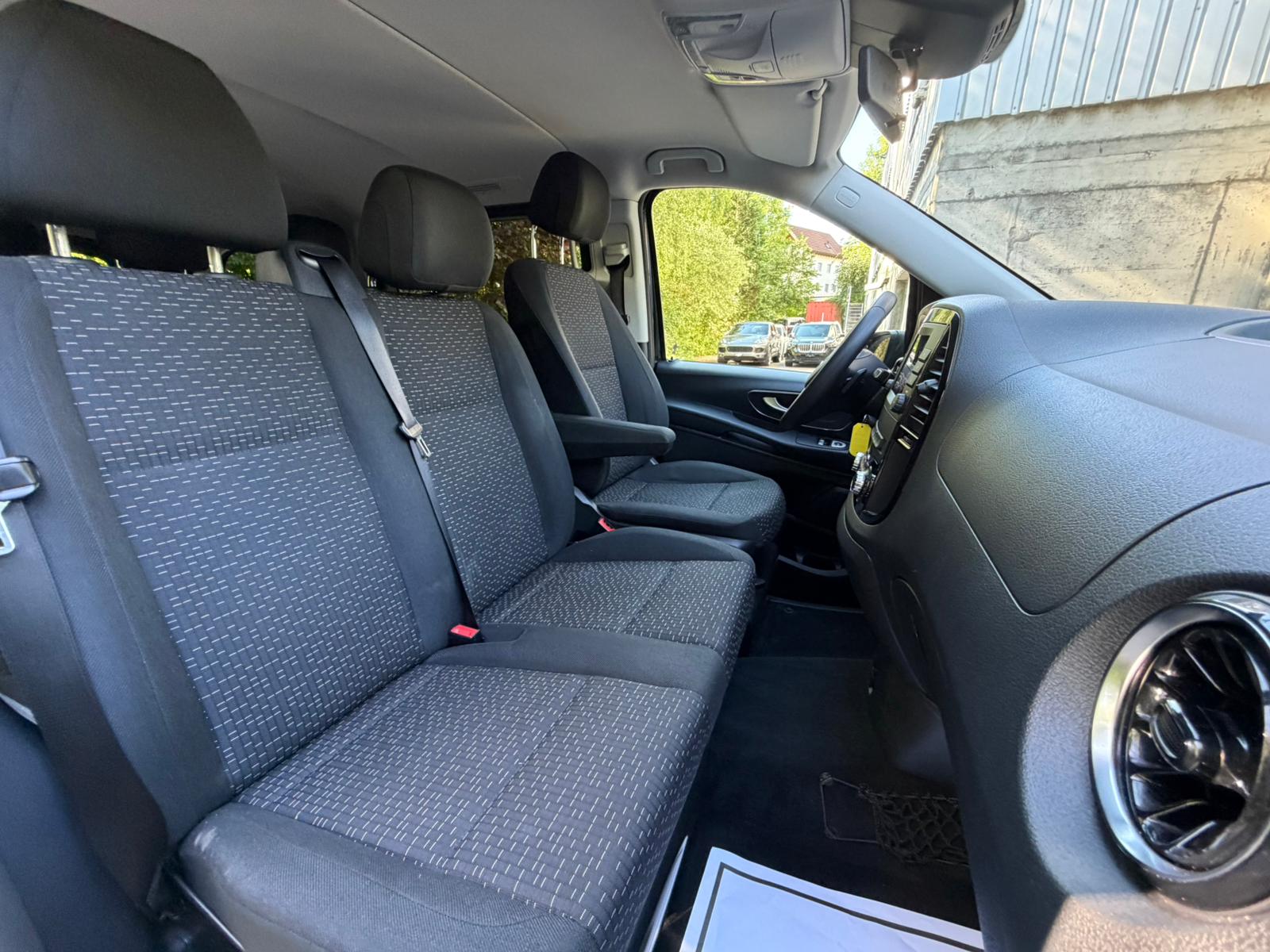MERCEDES-BENZ Vito 116 CDI Lang Select Tourer 4Matic 9G-Tronic-image-21