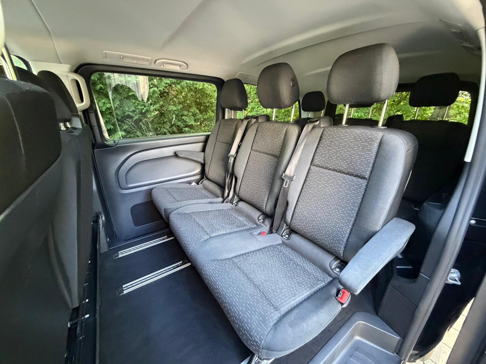 MERCEDES-BENZ Vito 116 CDI Lang Select Tourer 4Matic 9G-Tronic-image-13