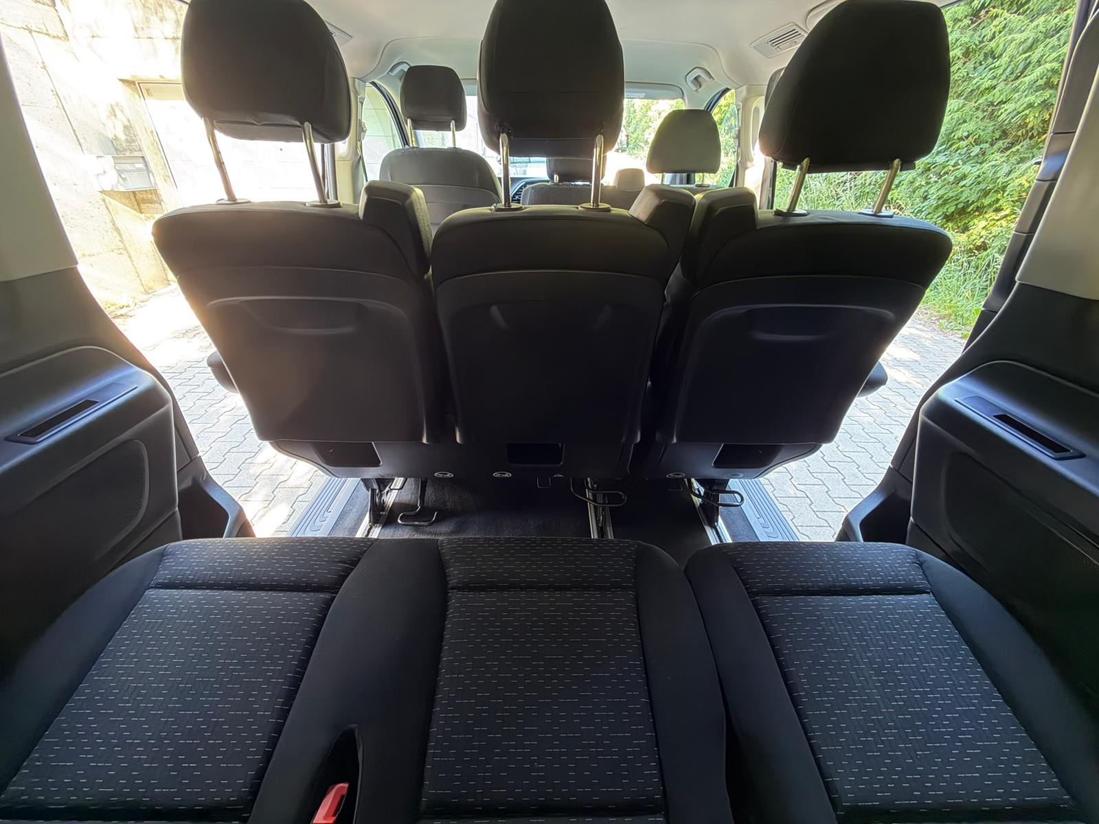 MERCEDES-BENZ Vito 116 CDI Lang Select Tourer 4Matic 9G-Tronic-image-22