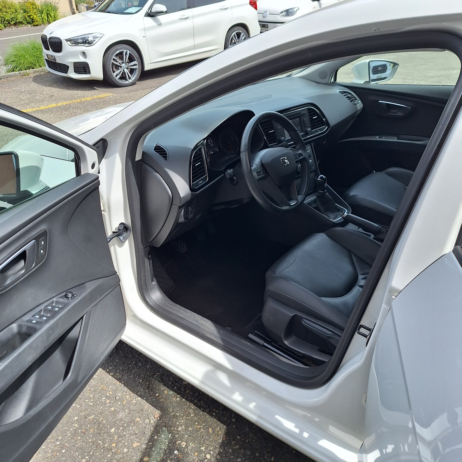 SEAT Leon 1.4 TSI Style-image-4