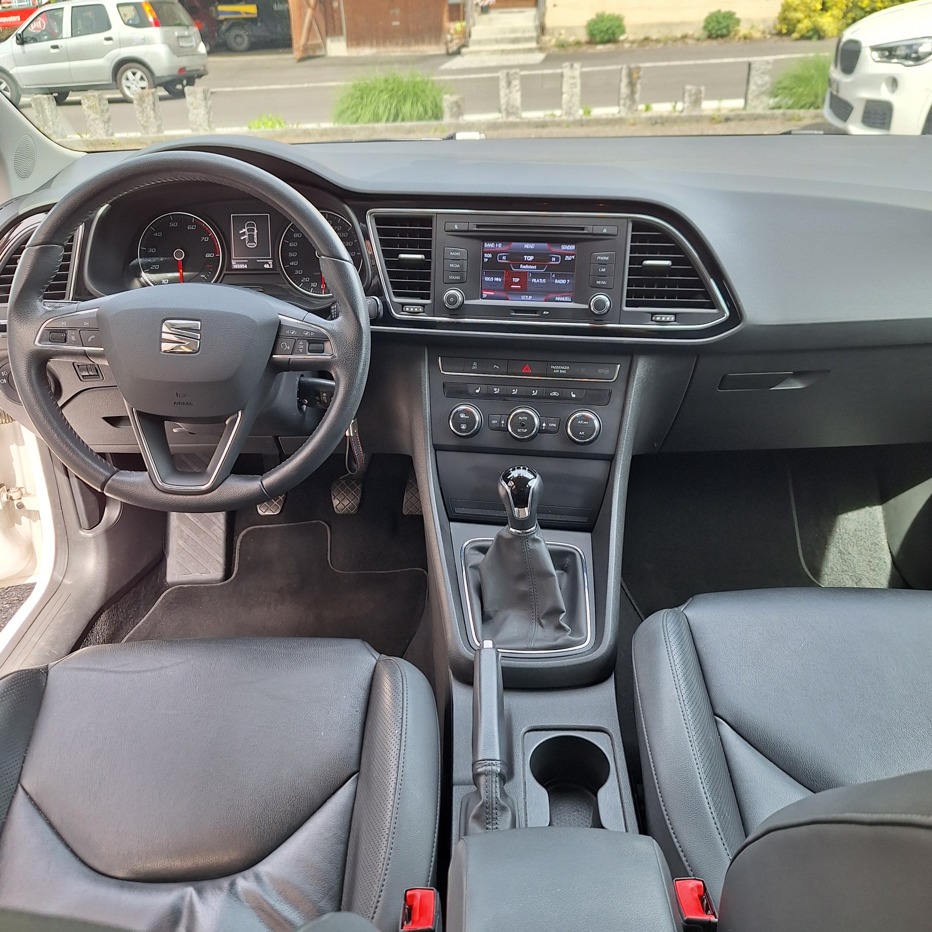 SEAT Leon 1.4 TSI Style-image-6