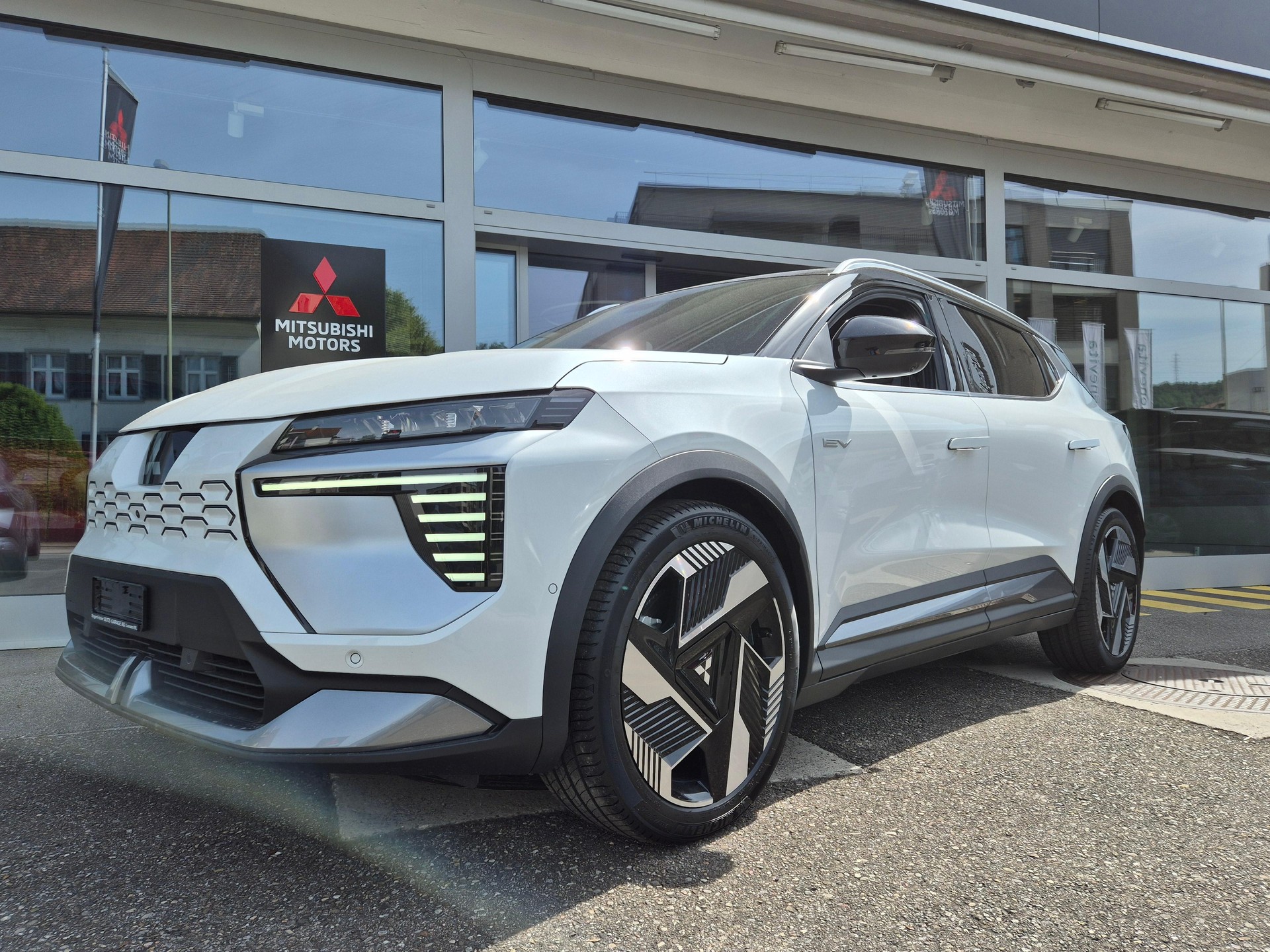 MITSUBISHI Eclipse Cross Intense+