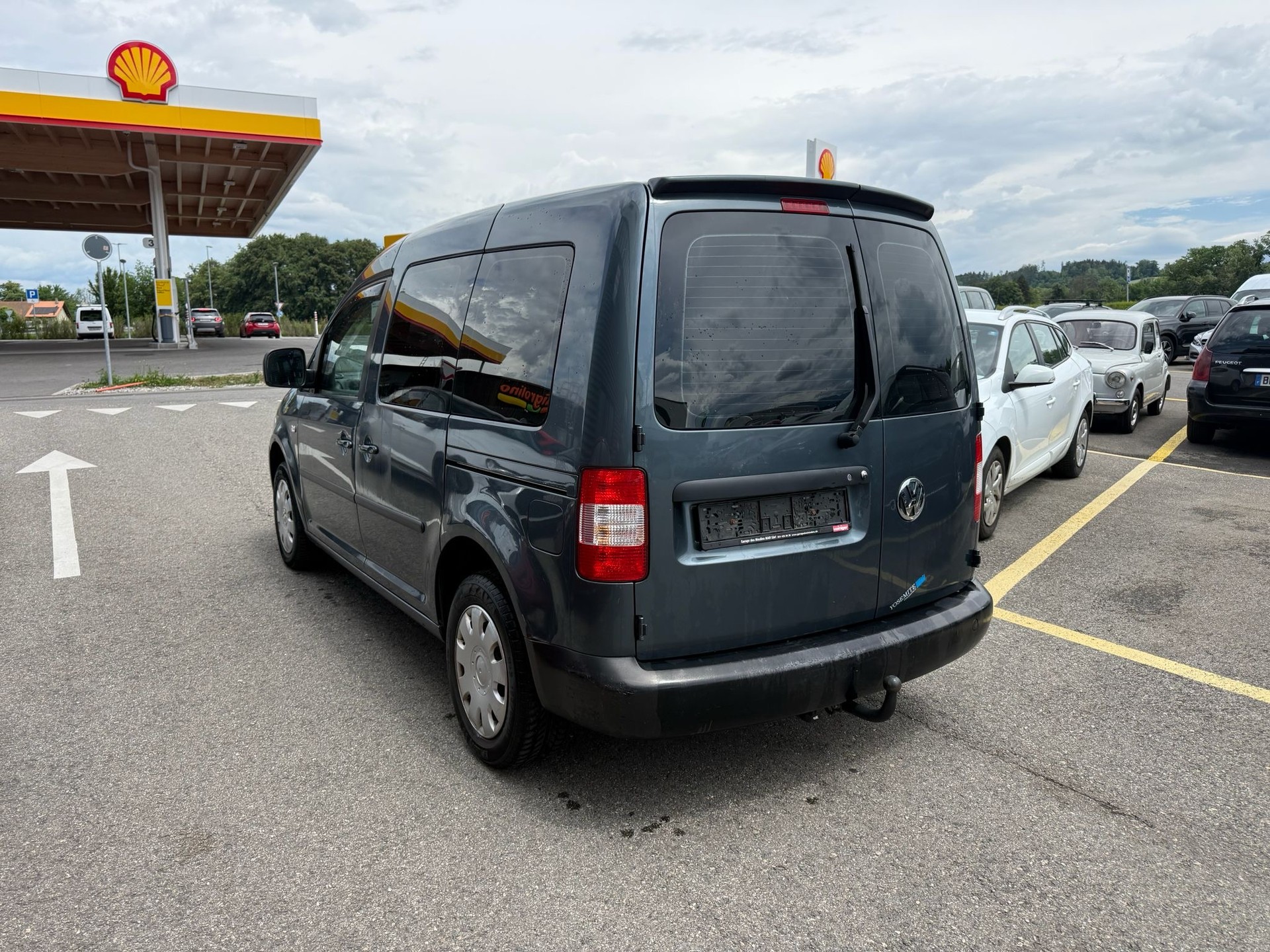 VW Caddy 1.6-image-5