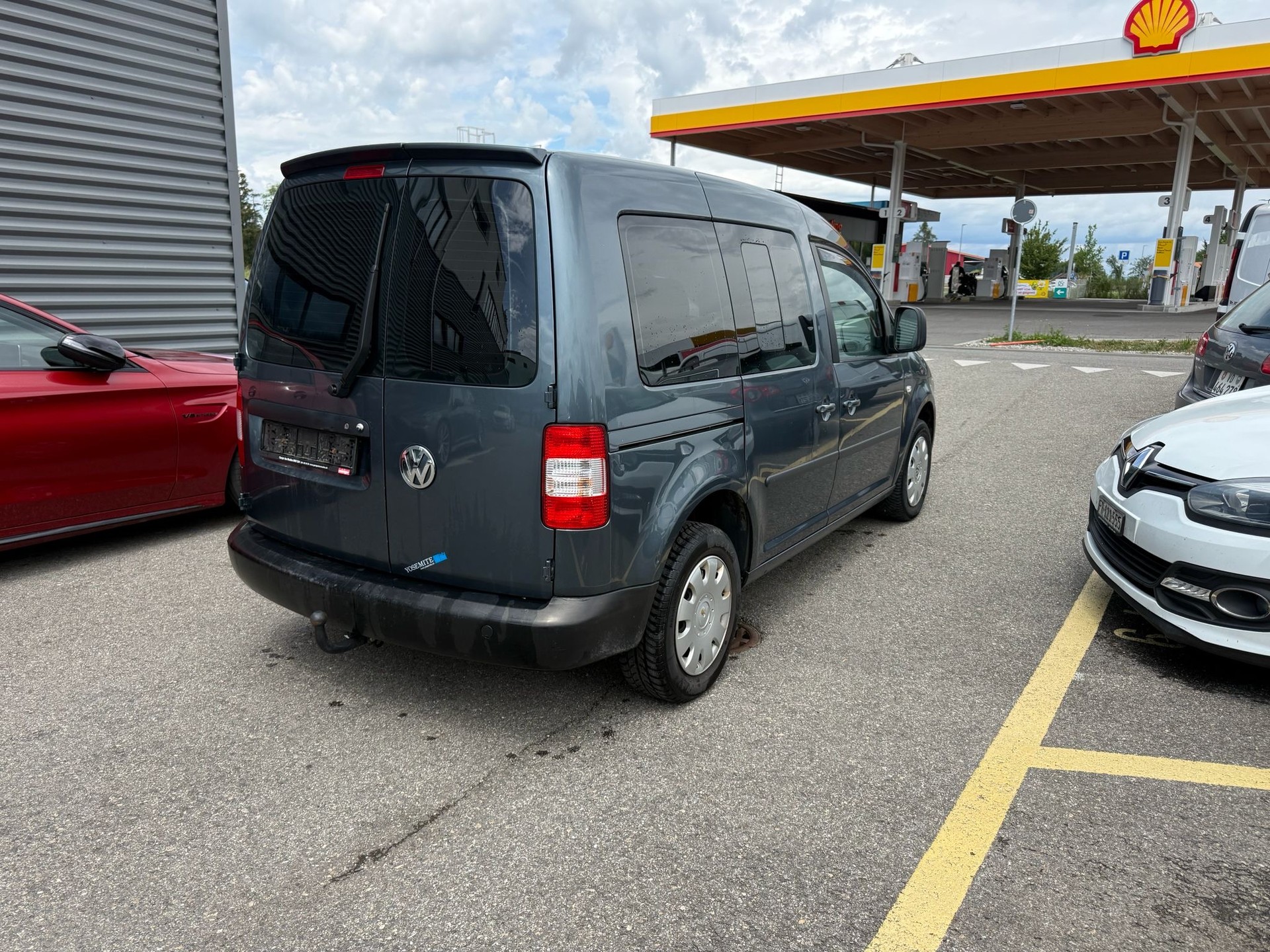 VW Caddy 1.6-image-3