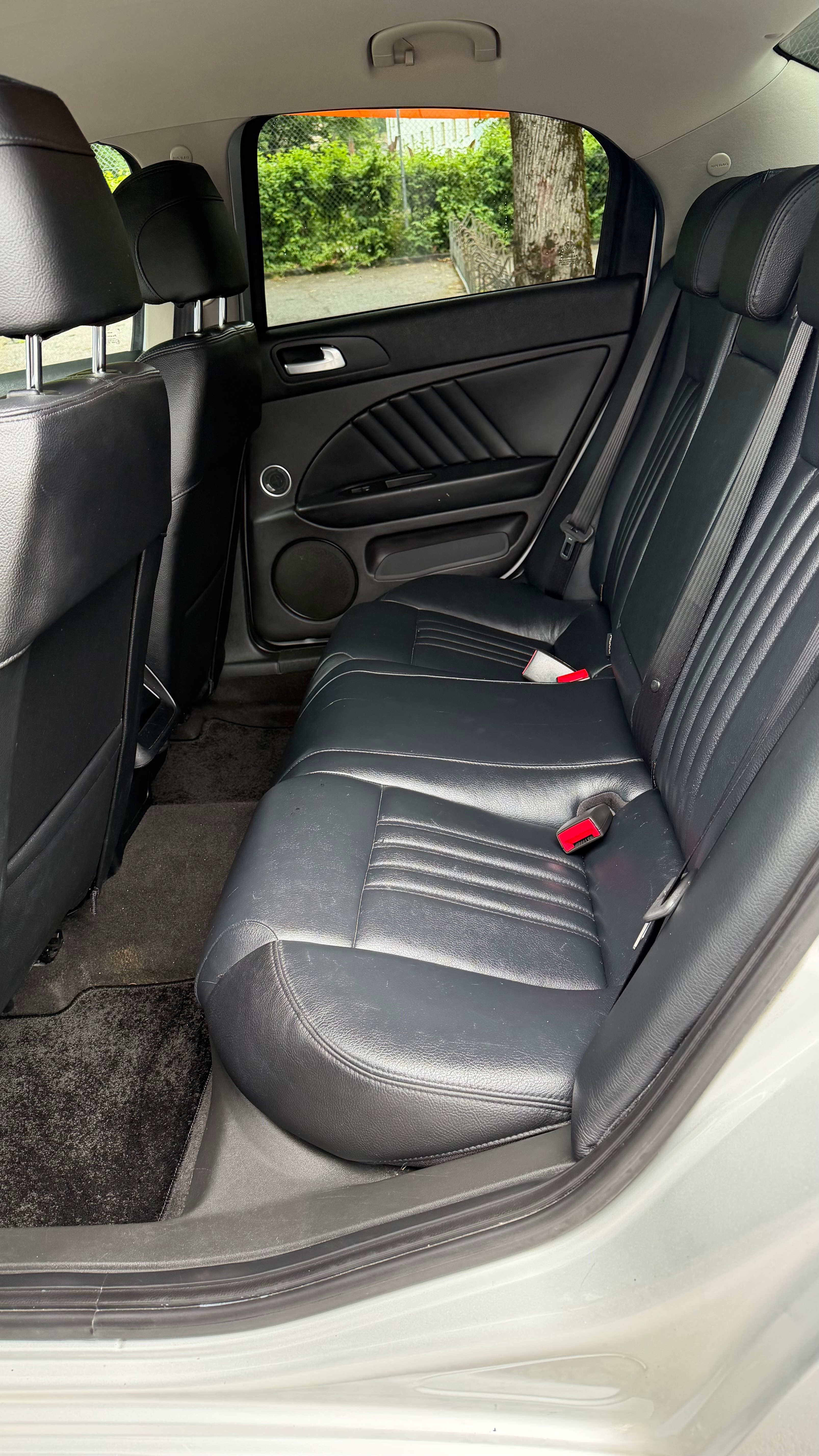 ALFA ROMEO 159 1.9JTD TI Q-Tronic — slika 10