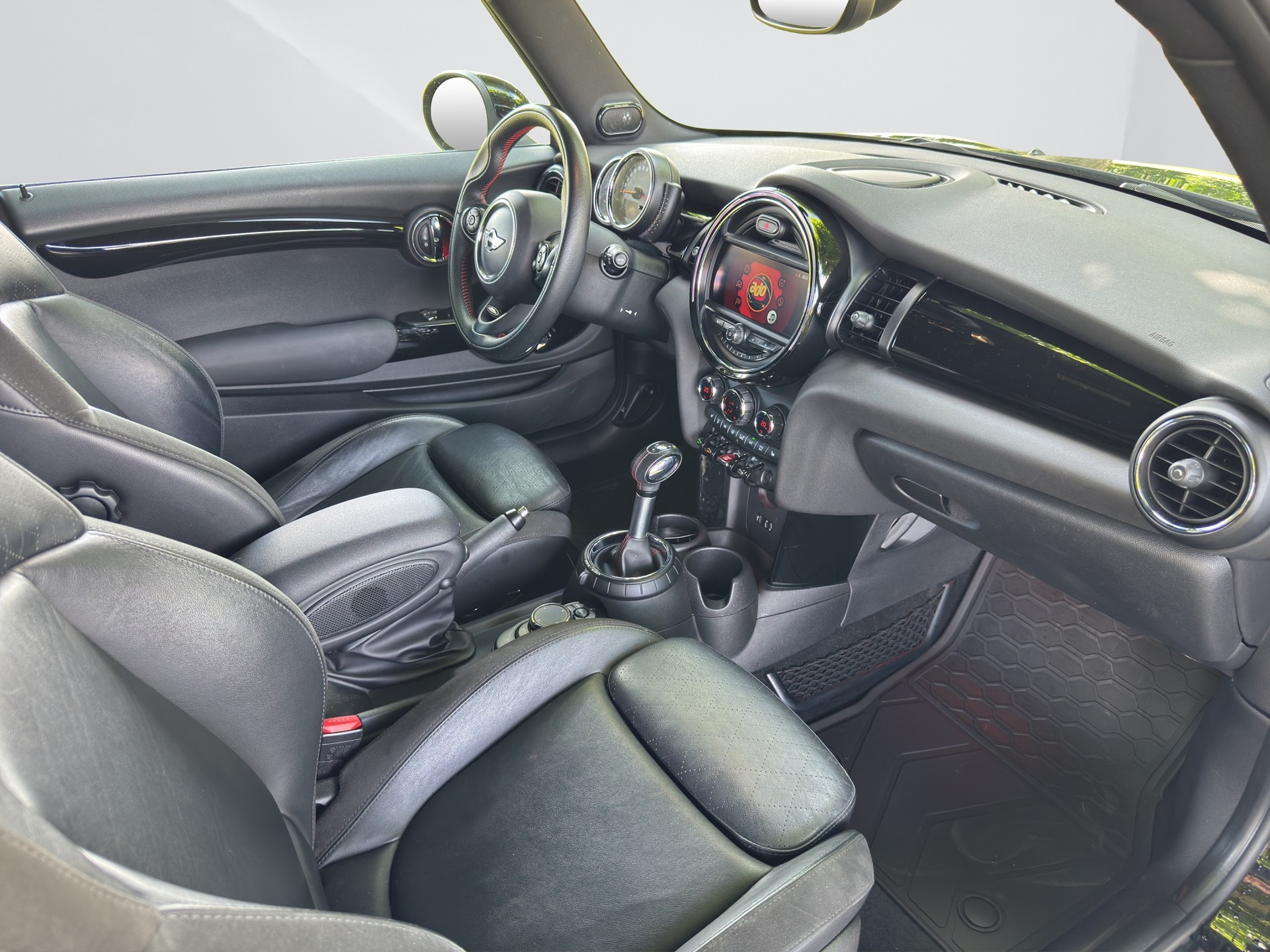 MINI Cooper S Steptronic-image-14