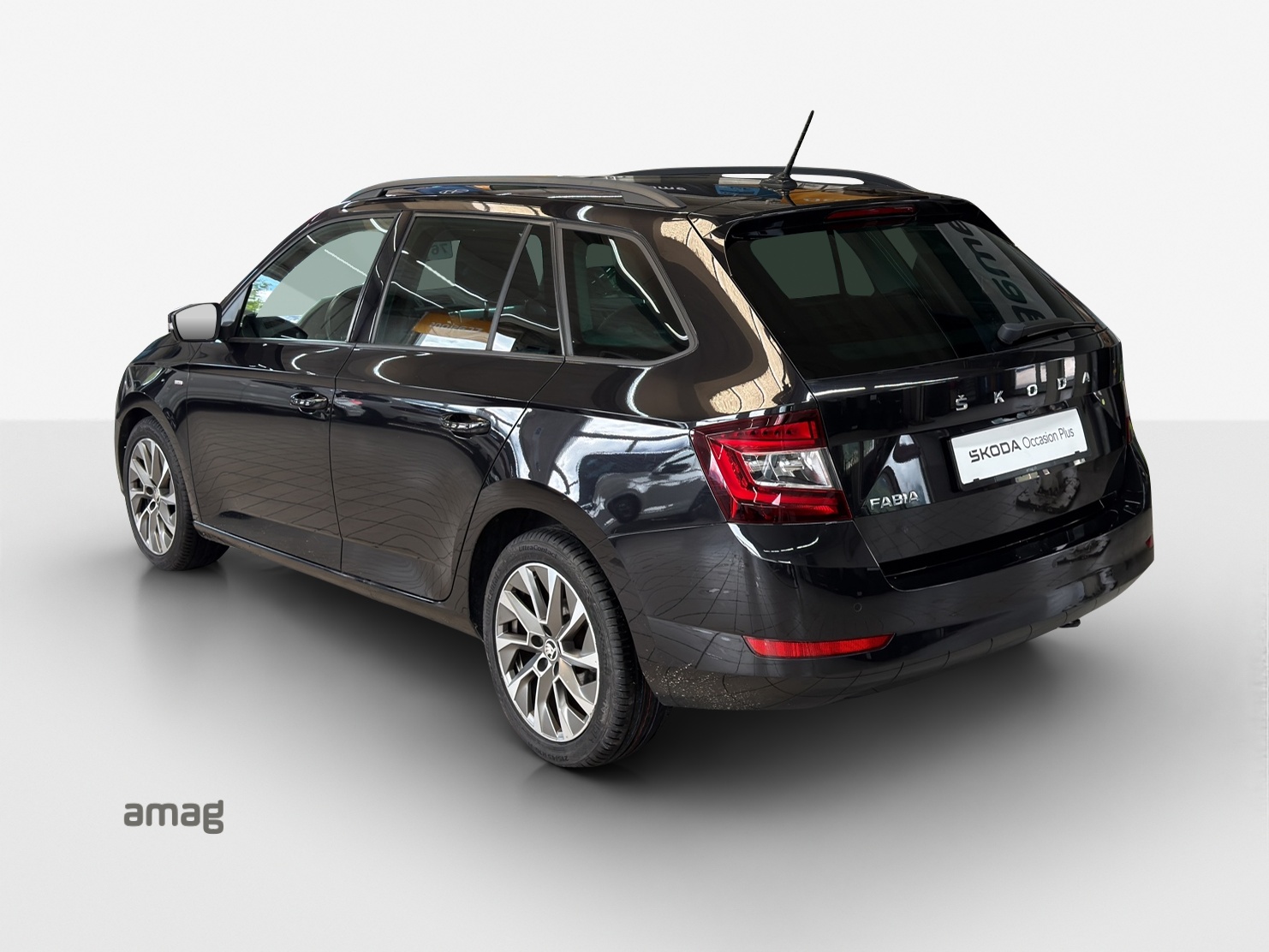 SKODA Fabia Combi 1.0 TSI Clever DSG-showroom-element-2