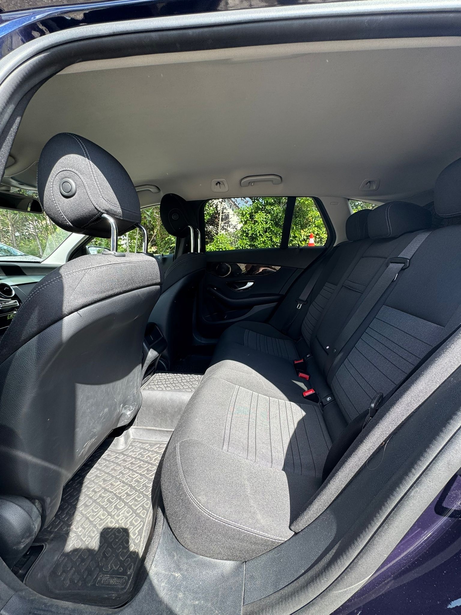 MERCEDES-BENZ C 220 d 4Matic 7G-Tronic-image-9