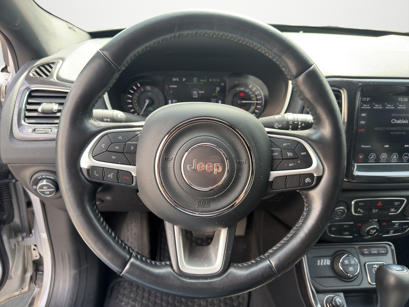 JEEP Compass 1.3 T PHEV S AWD-image-9