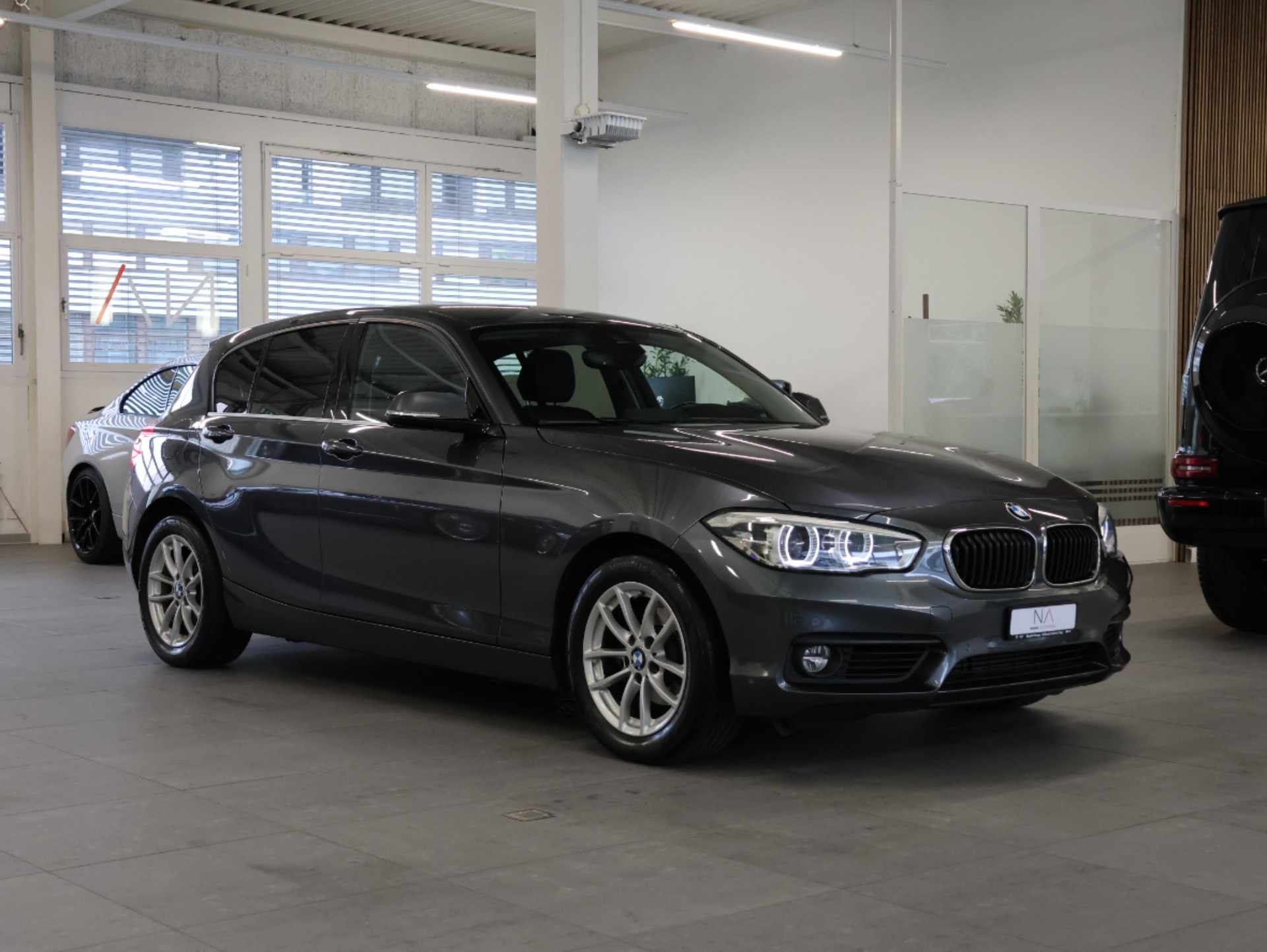 BMW 118i M Sport Steptronic *Rückfahrkamera* *M Packet* *Klima*-image-1