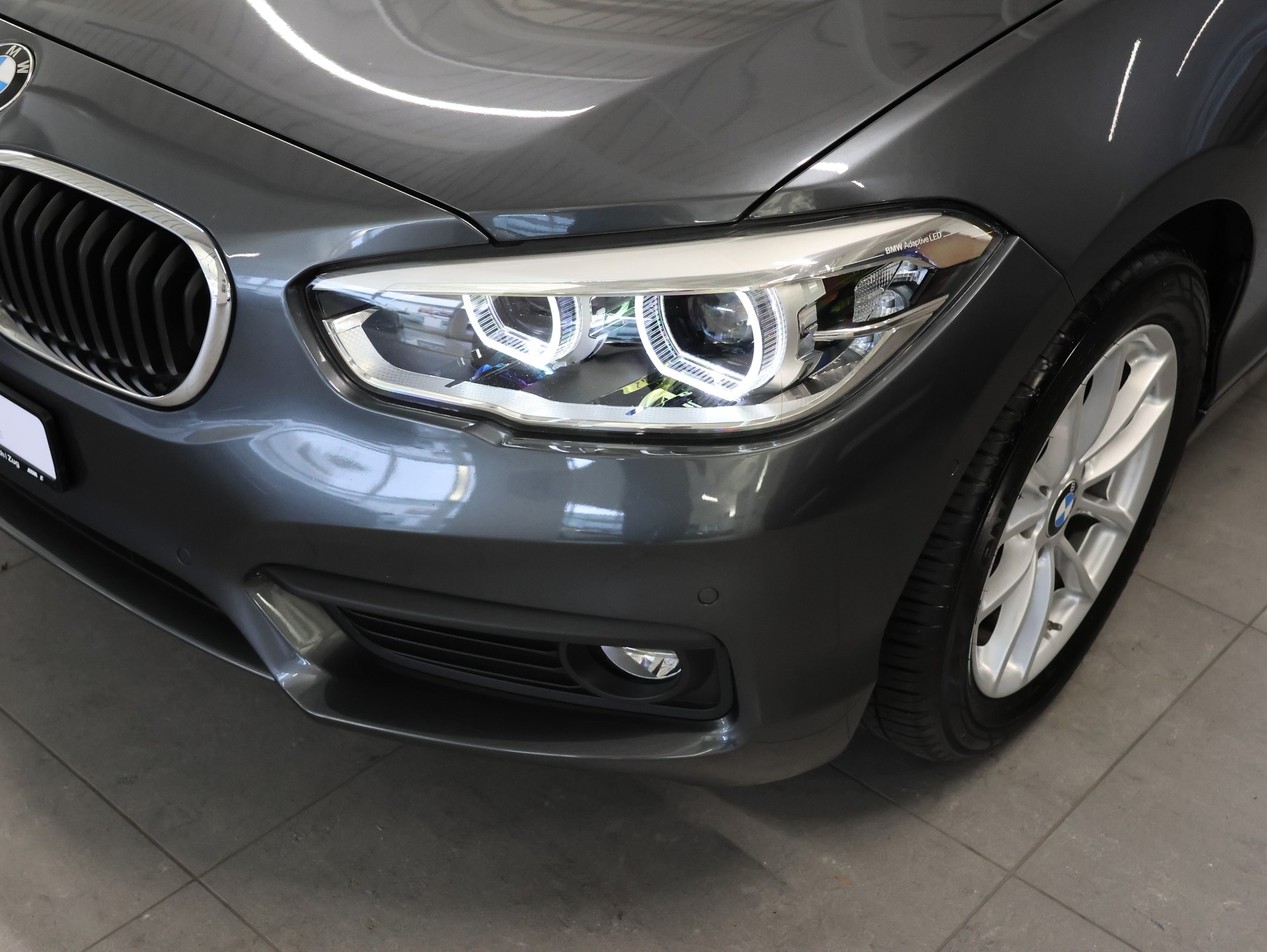 BMW 118i M Sport Steptronic *Rückfahrkamera* *M Packet* *Klima*-image-9