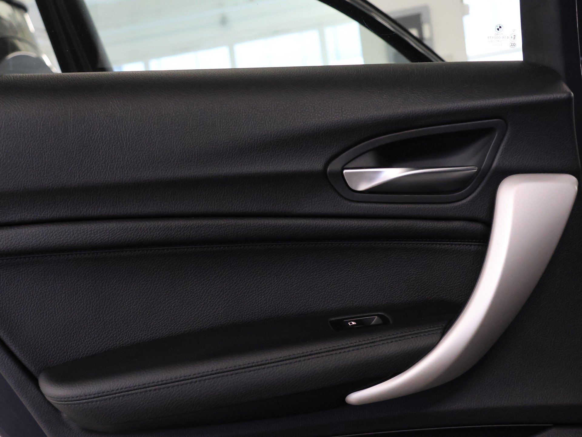 BMW 118i M Sport Steptronic *Rückfahrkamera* *M Packet* *Klima*-image-30