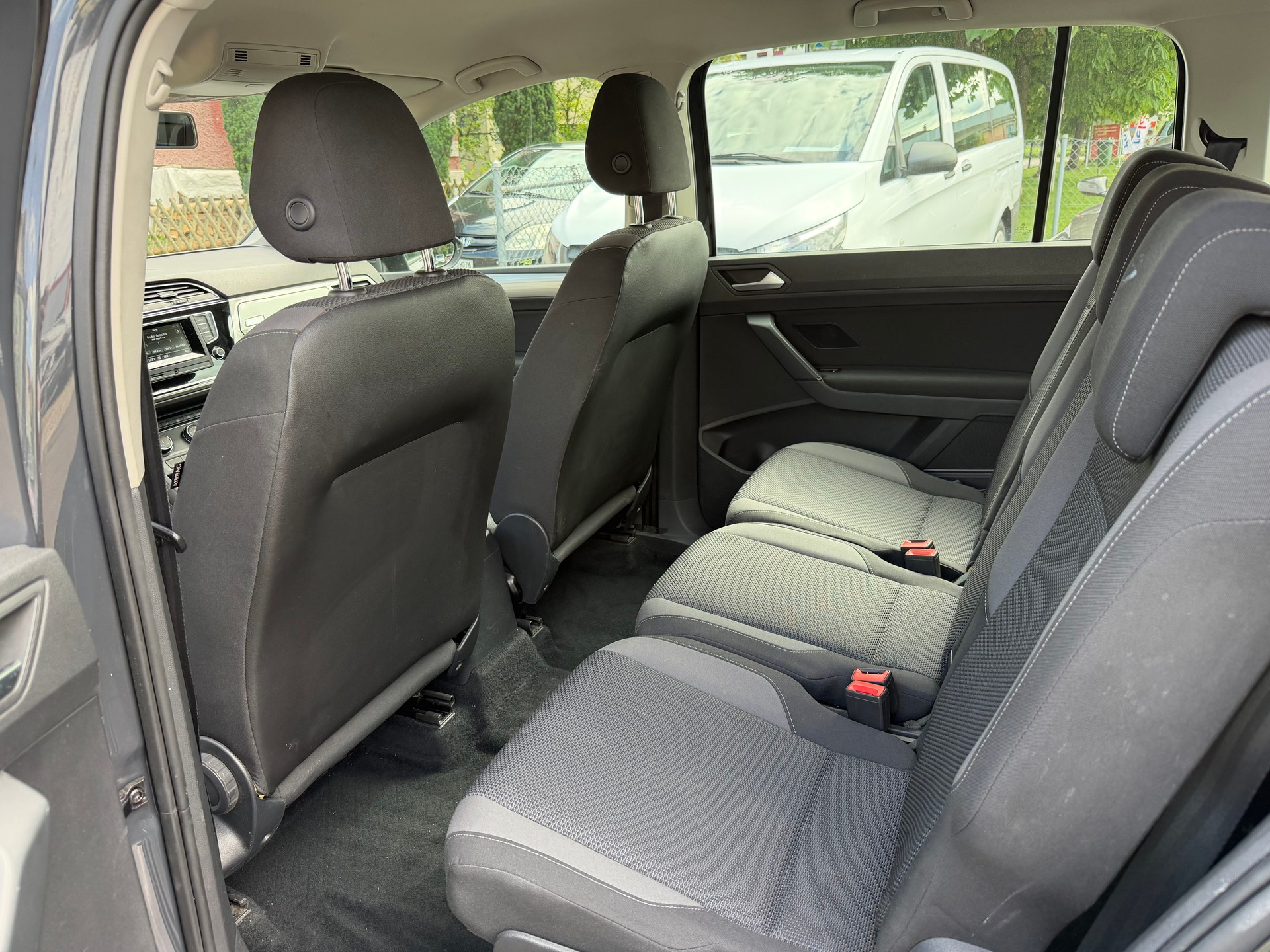 VW Touran 1.6 TDI BlueMotion Technology Comfortline-image-6