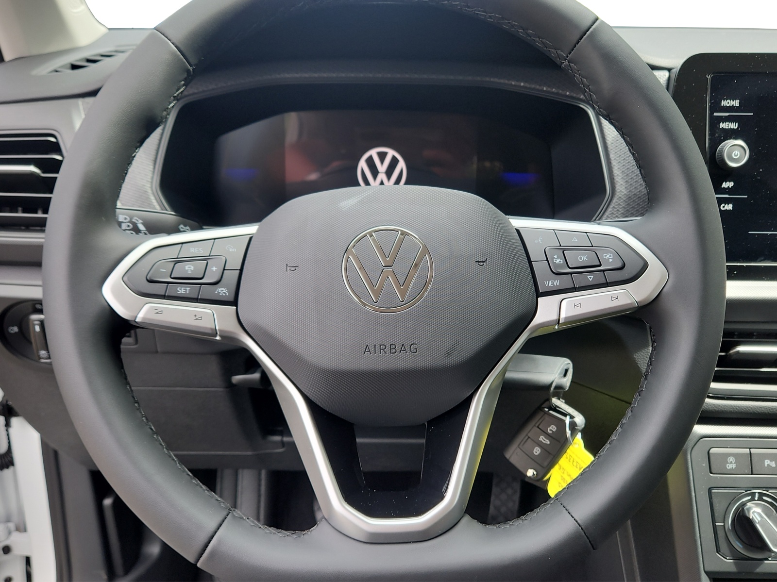 VW T-Cross 1.0 TSI-image-9