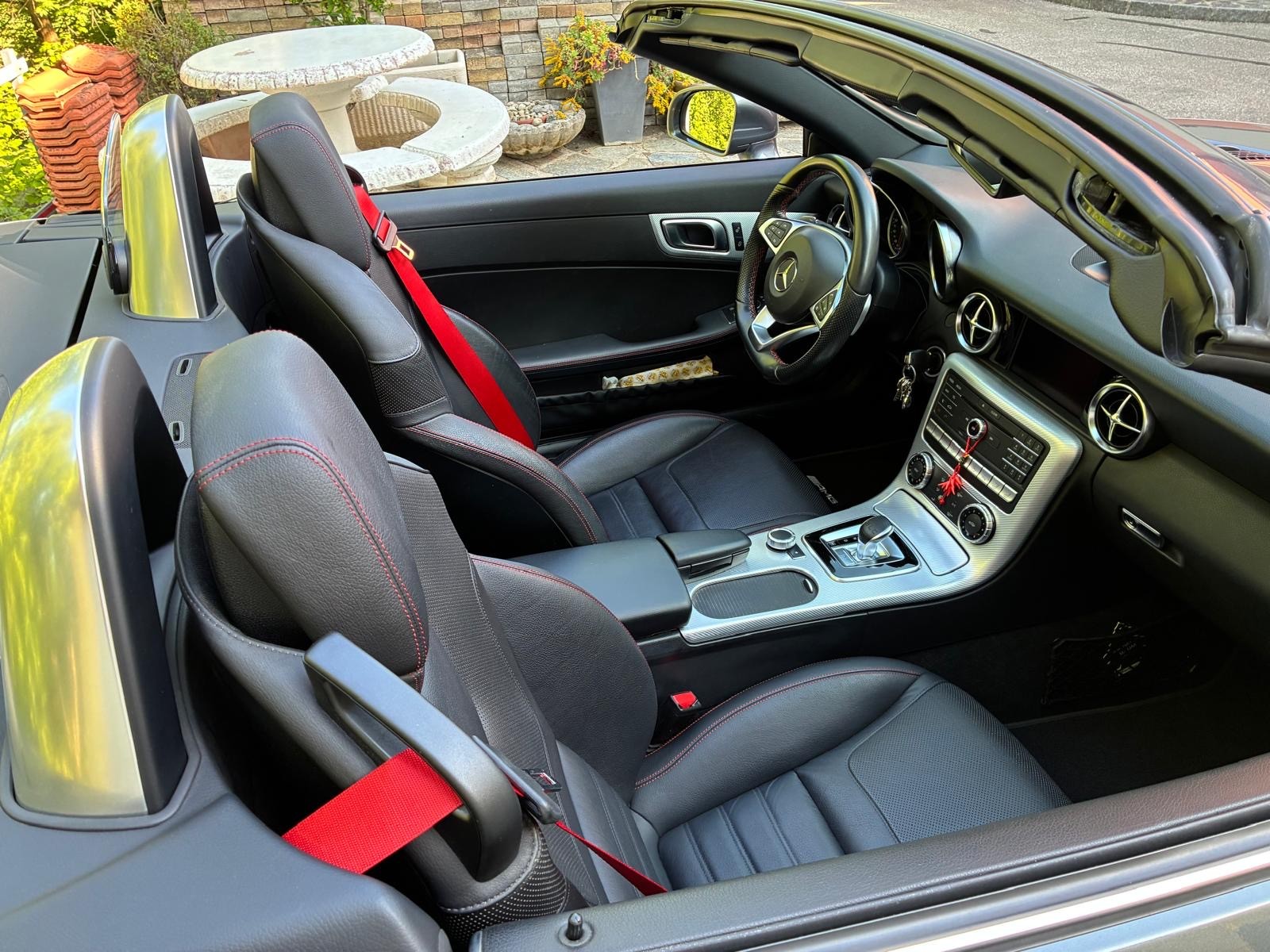 MERCEDES-BENZ SLC 200-image-5