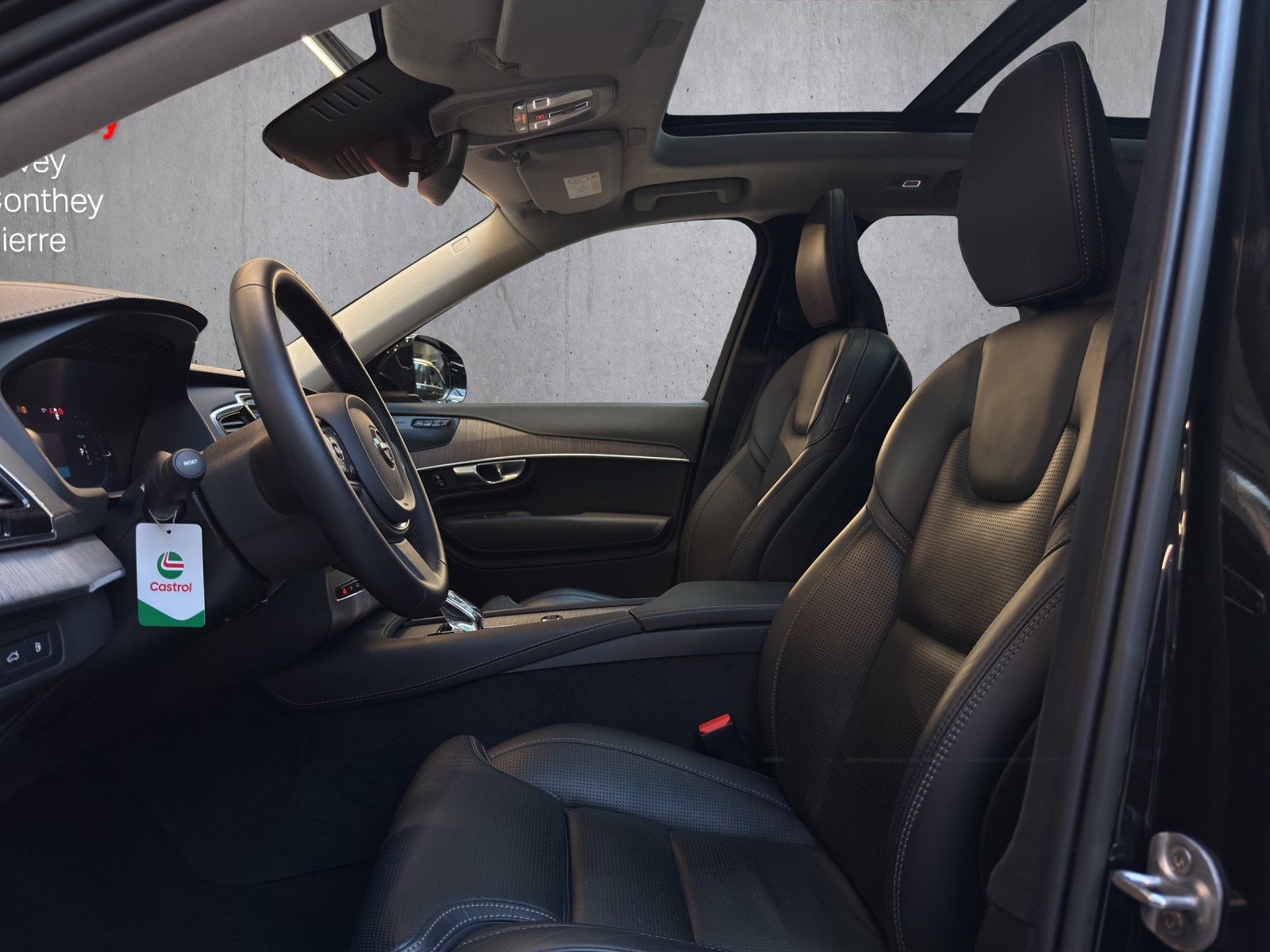 VOLVO XC90 T8 eAWD PluginHybrid Ultimate Bright Geartronic-image-9
