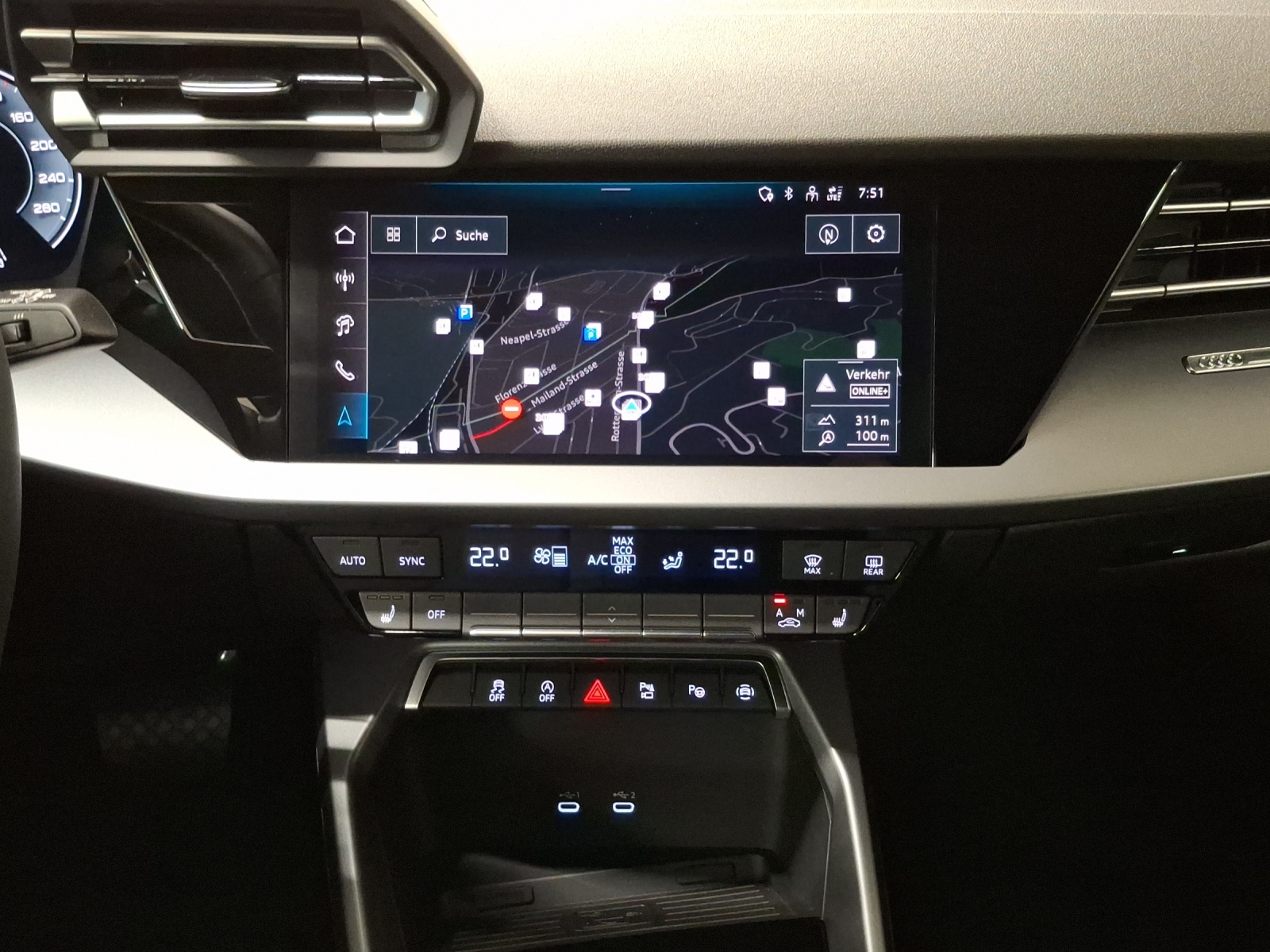 AUDI A3 Sportback TFSI 110 kW Attraction S tronic-image-10